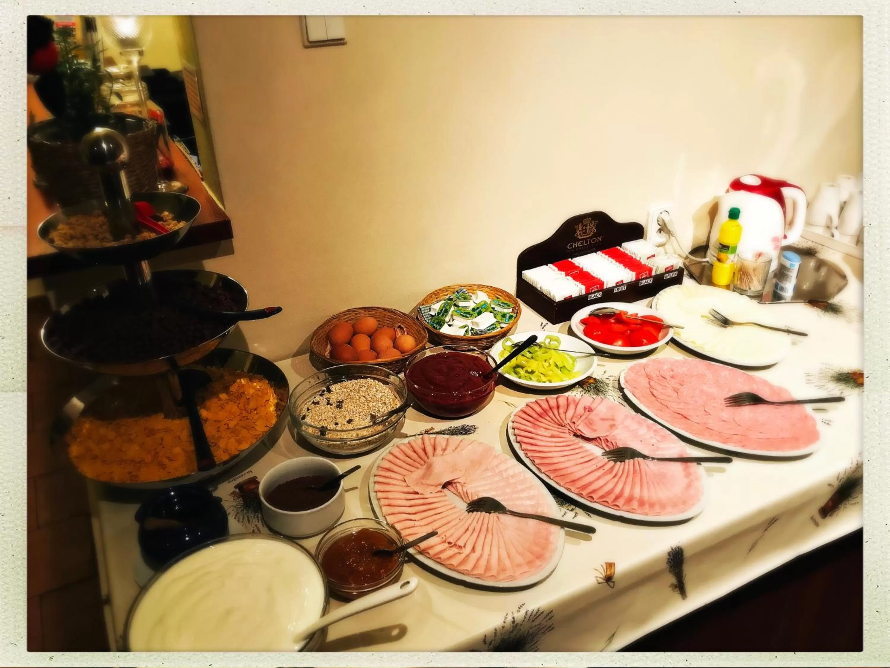 Buffet breakfast in Apart Hotel Susa