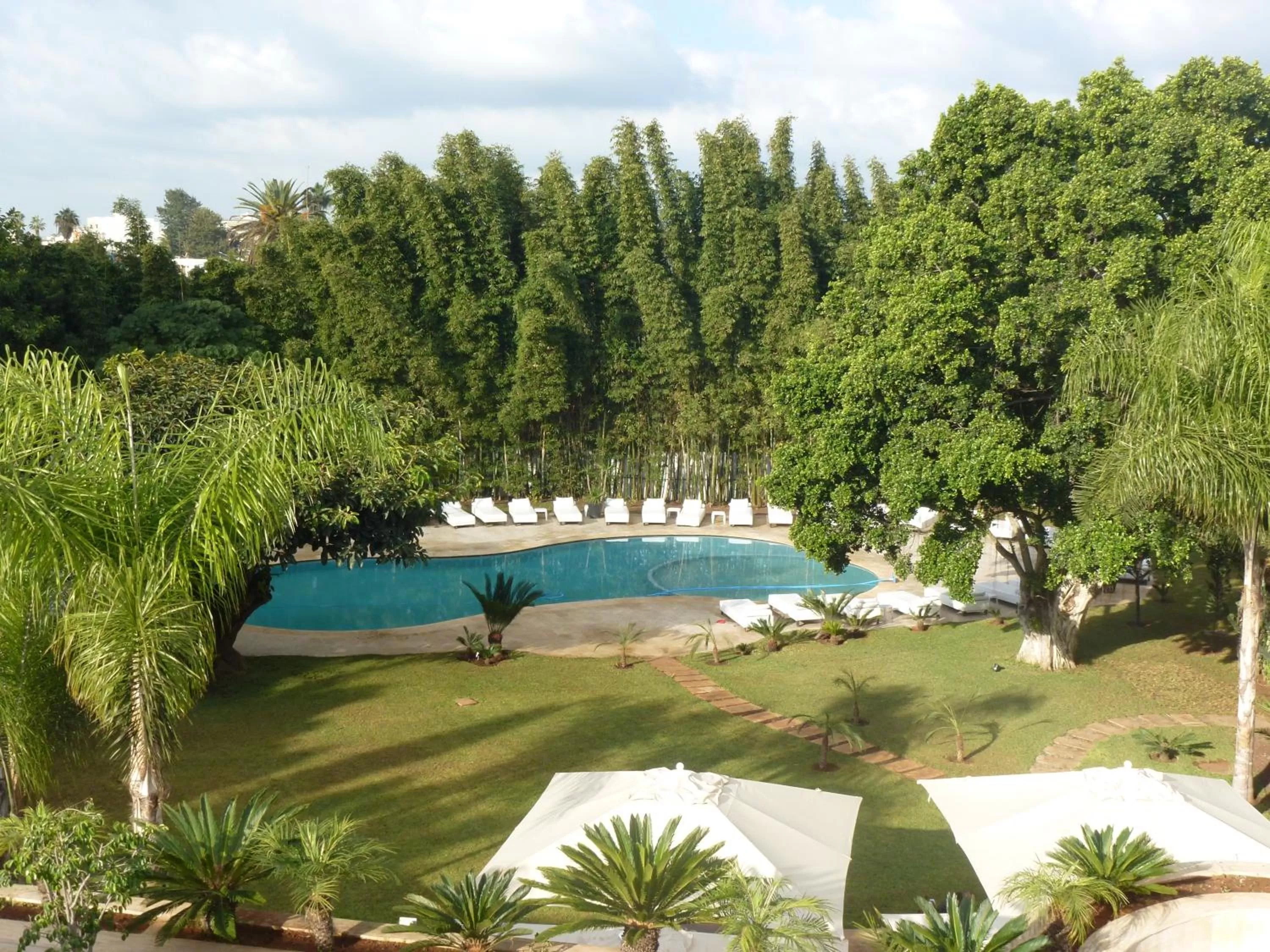 Day in Le Sphinx Boutique Hôtel