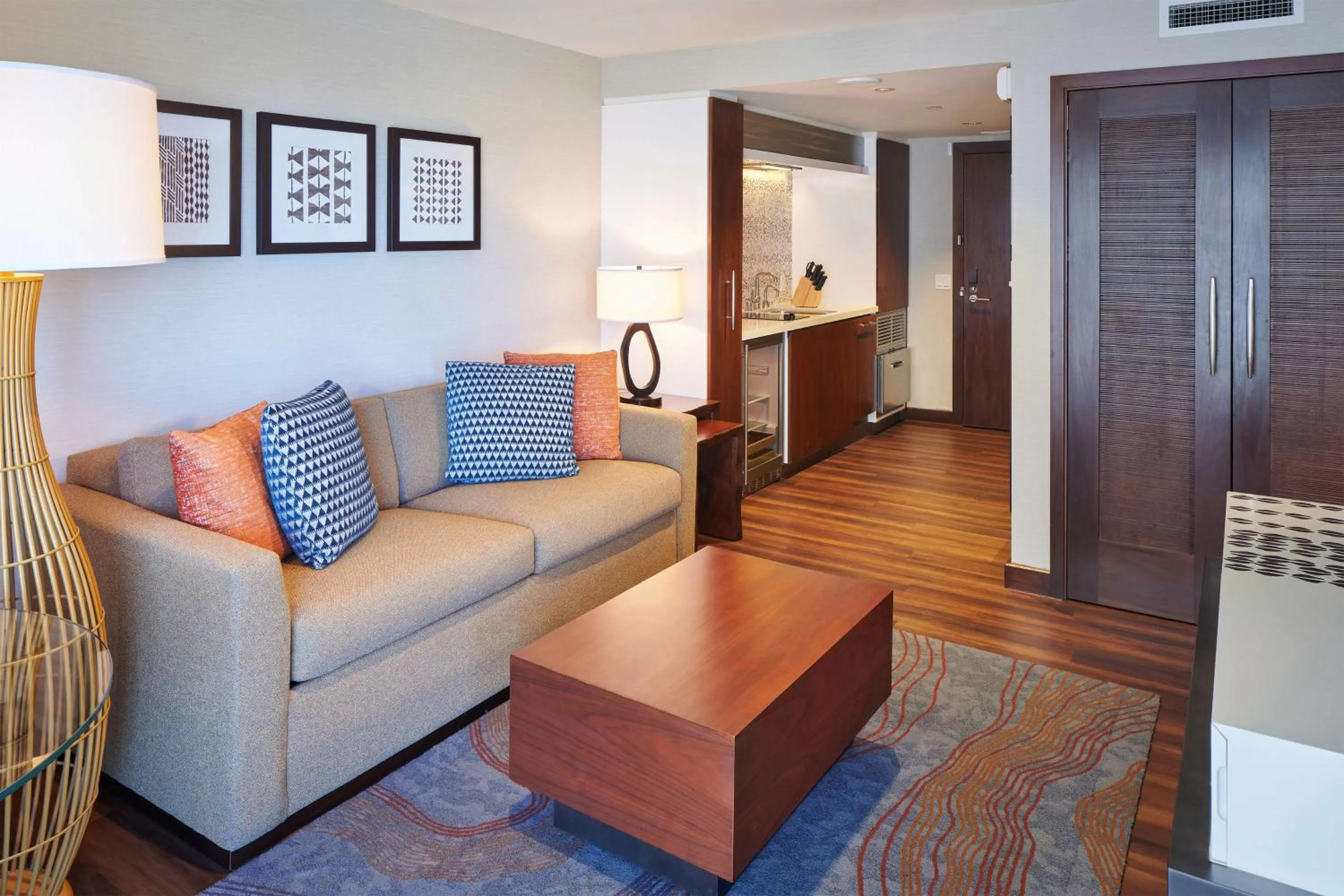 Kitchen or kitchenette in Hilton Grand Vacations Club Hokulani Waikiki Honolulu