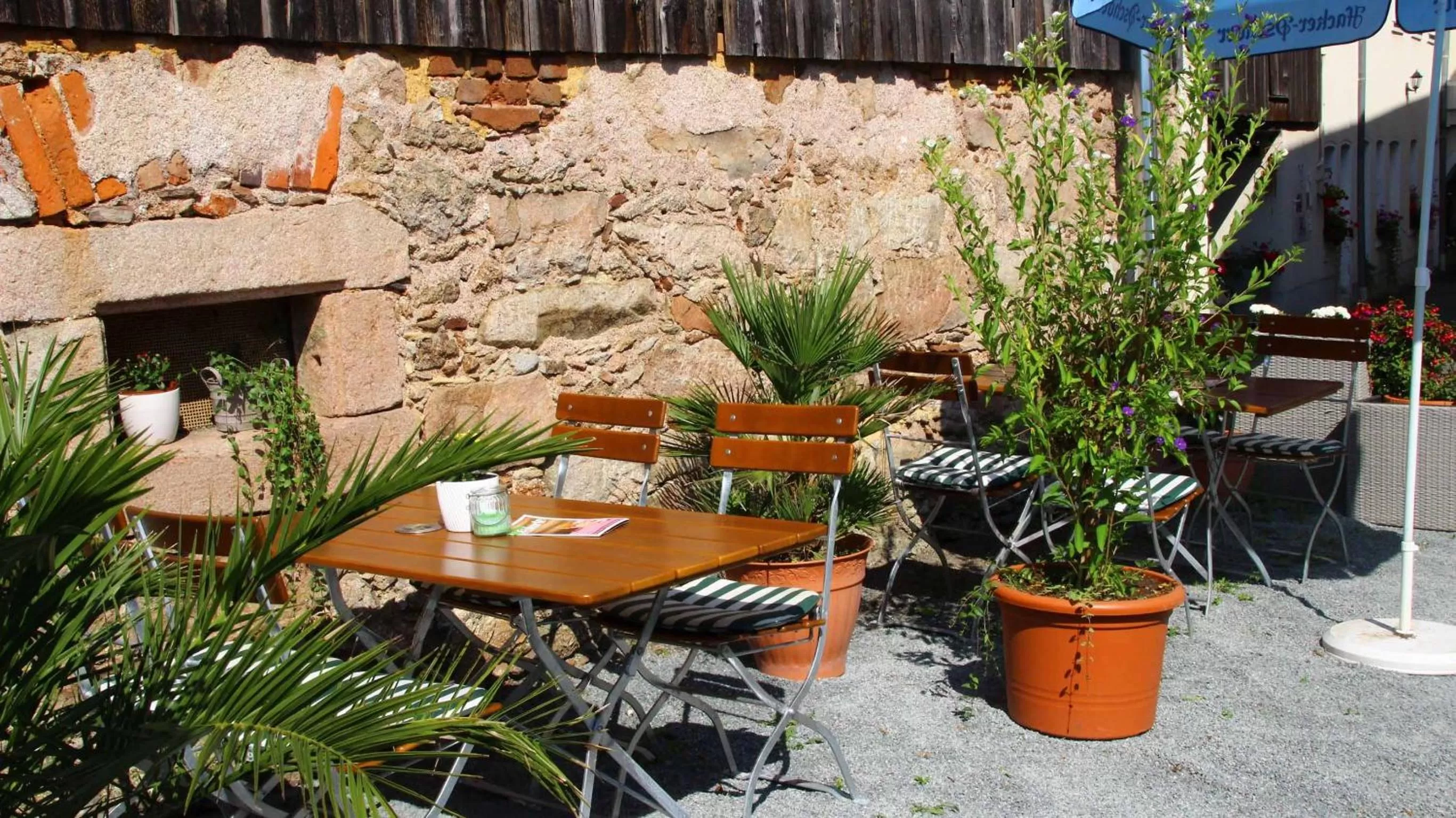 Patio in Hotel Gasthof Zum weissen Lamm