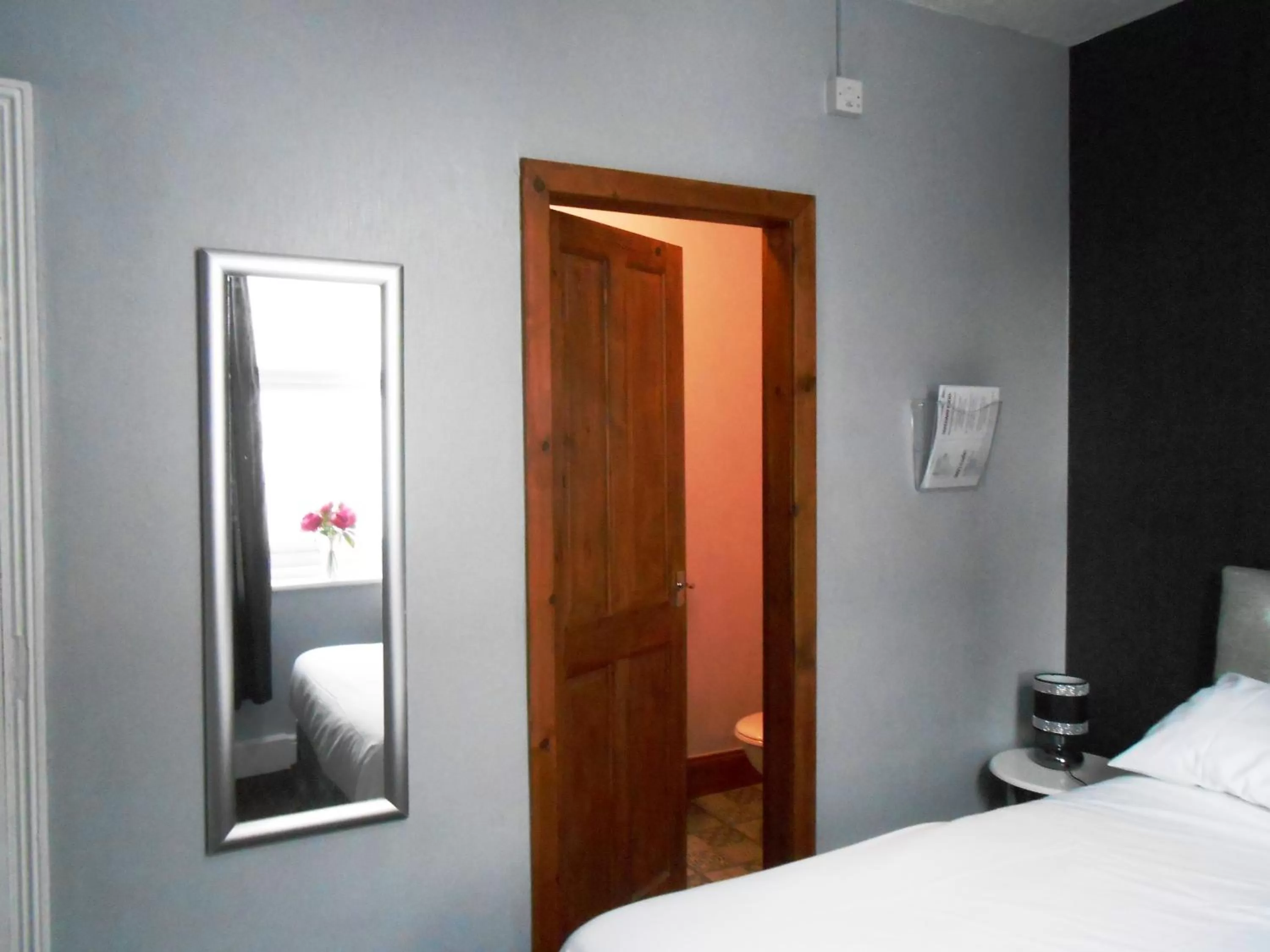 Shore Stay Guest House