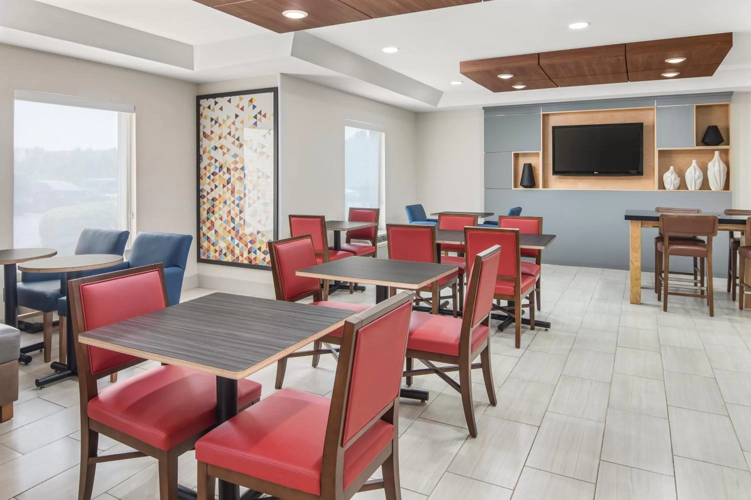 Breakfast in Holiday Inn Express Hotels & Suites Greenville-Spartanburg/Duncan by IHG