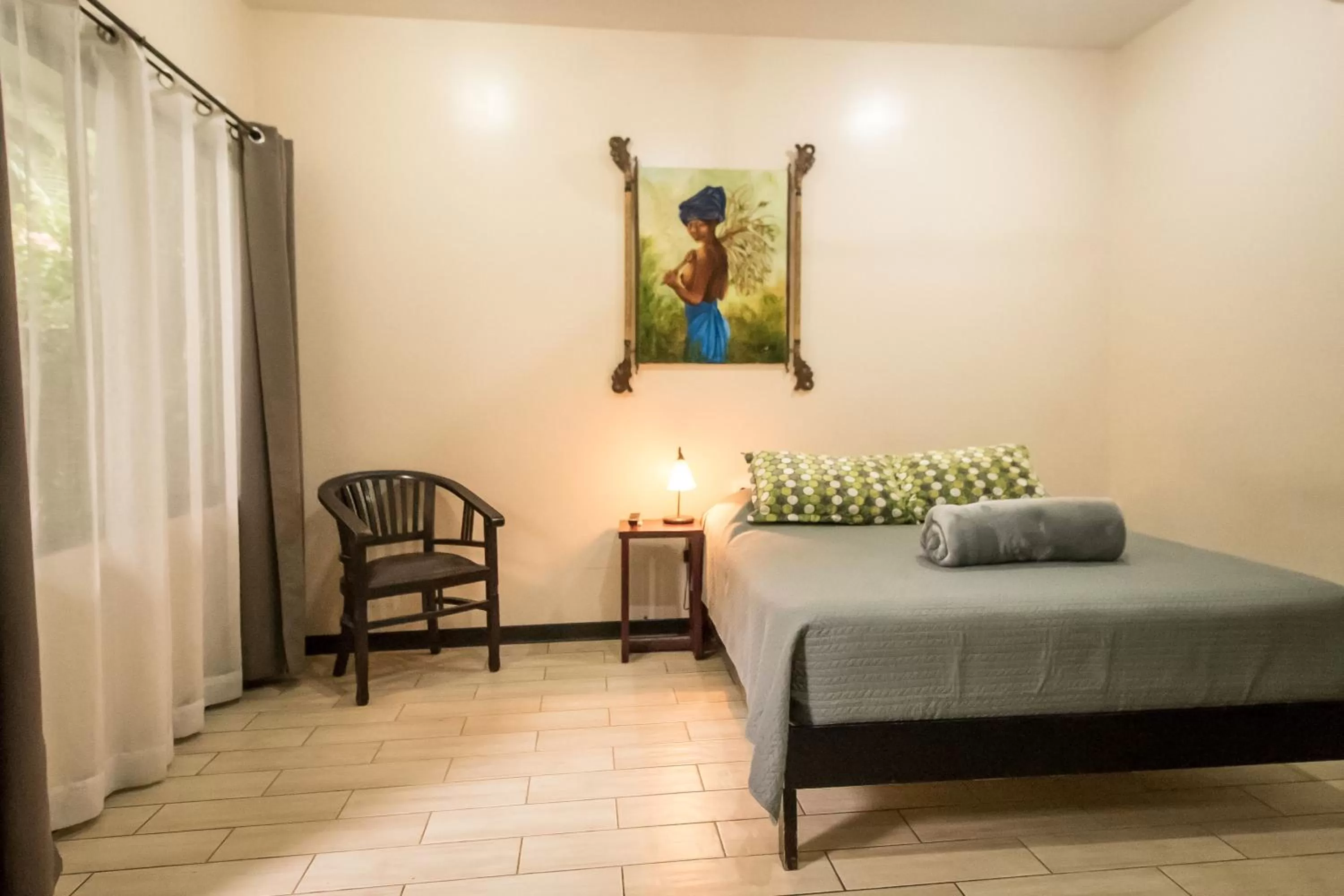 Bed in Terida Airport B&B