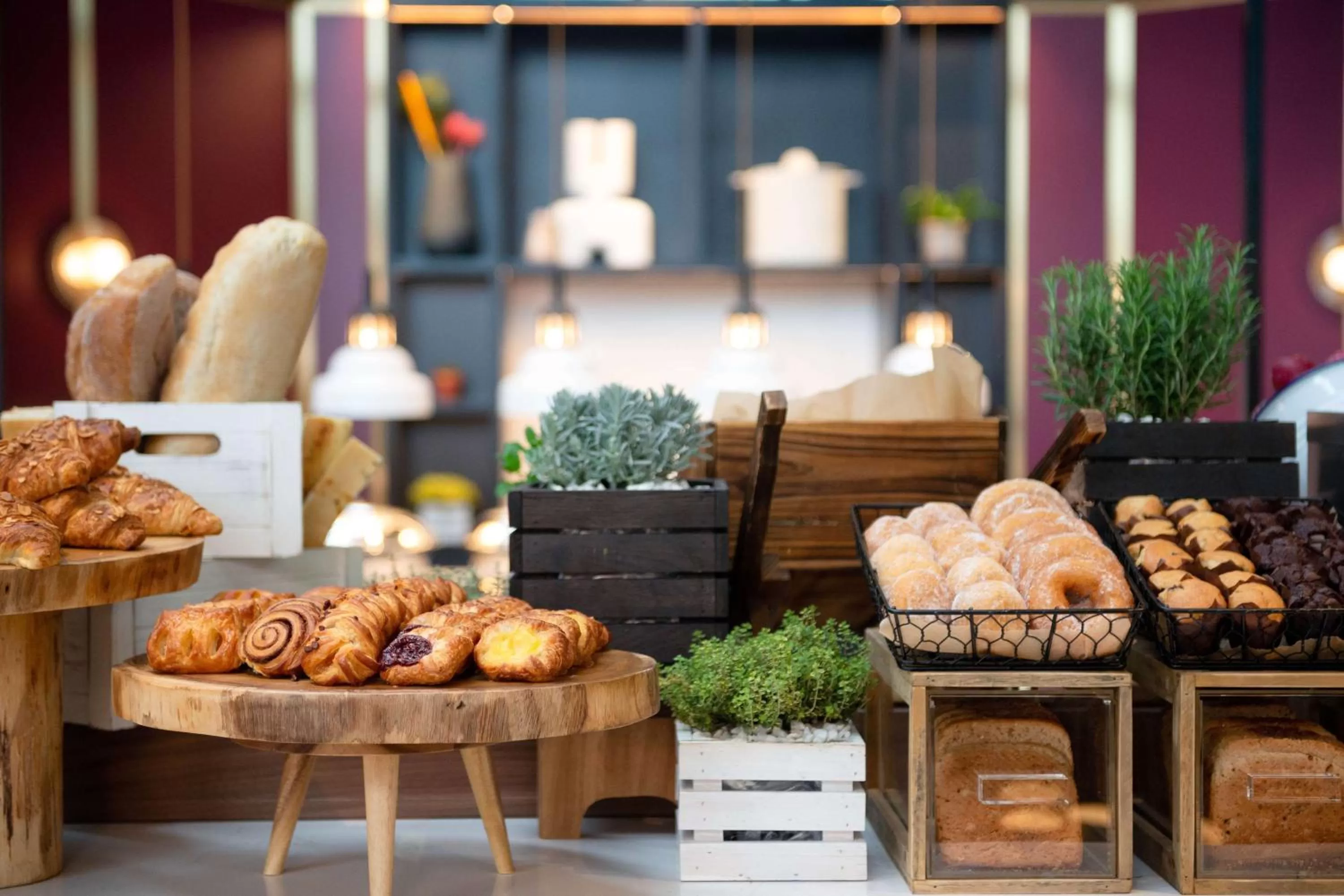 Breakfast in Hilton London Heathrow Airport