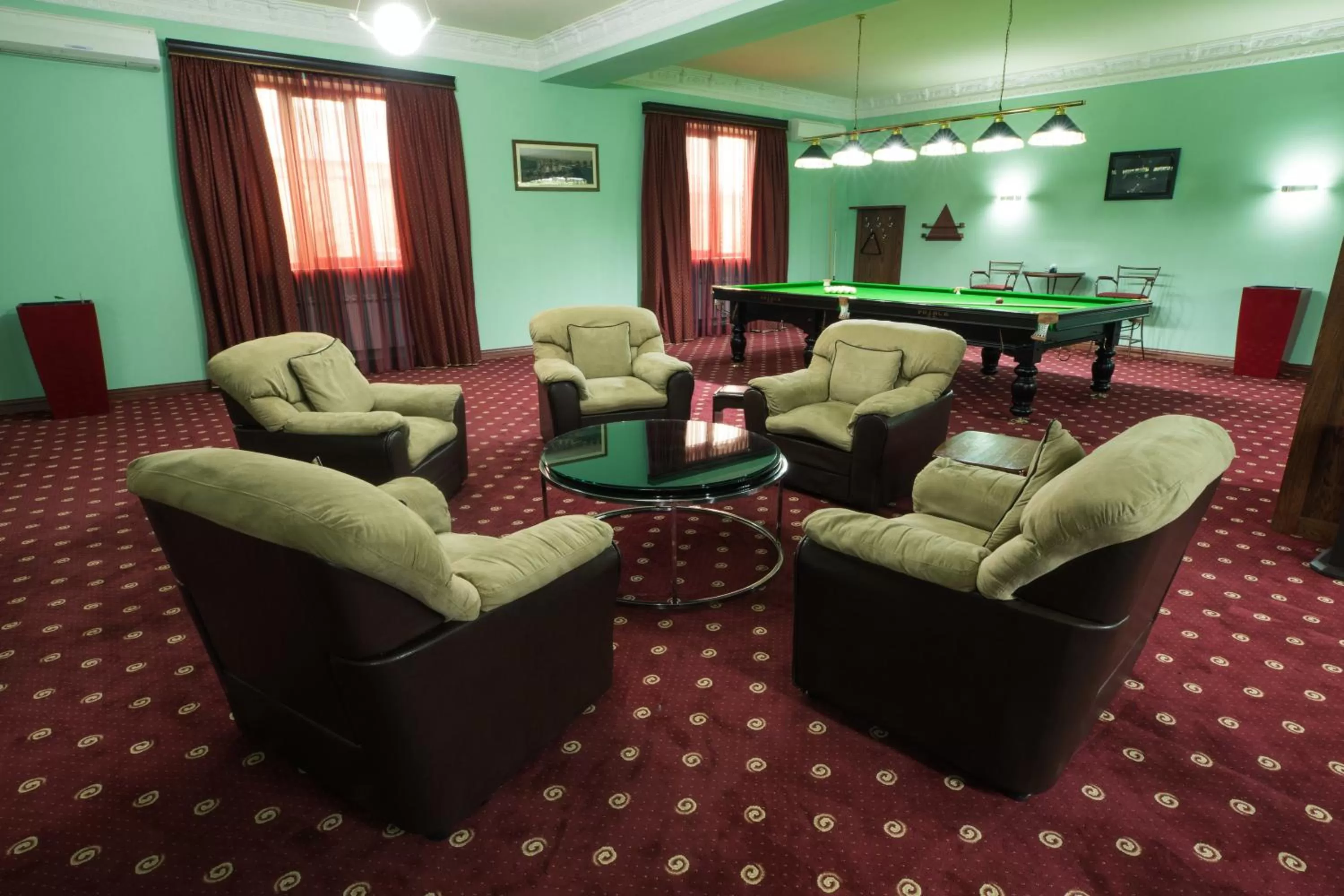 Billiard in La Defense Hotel Yerevan