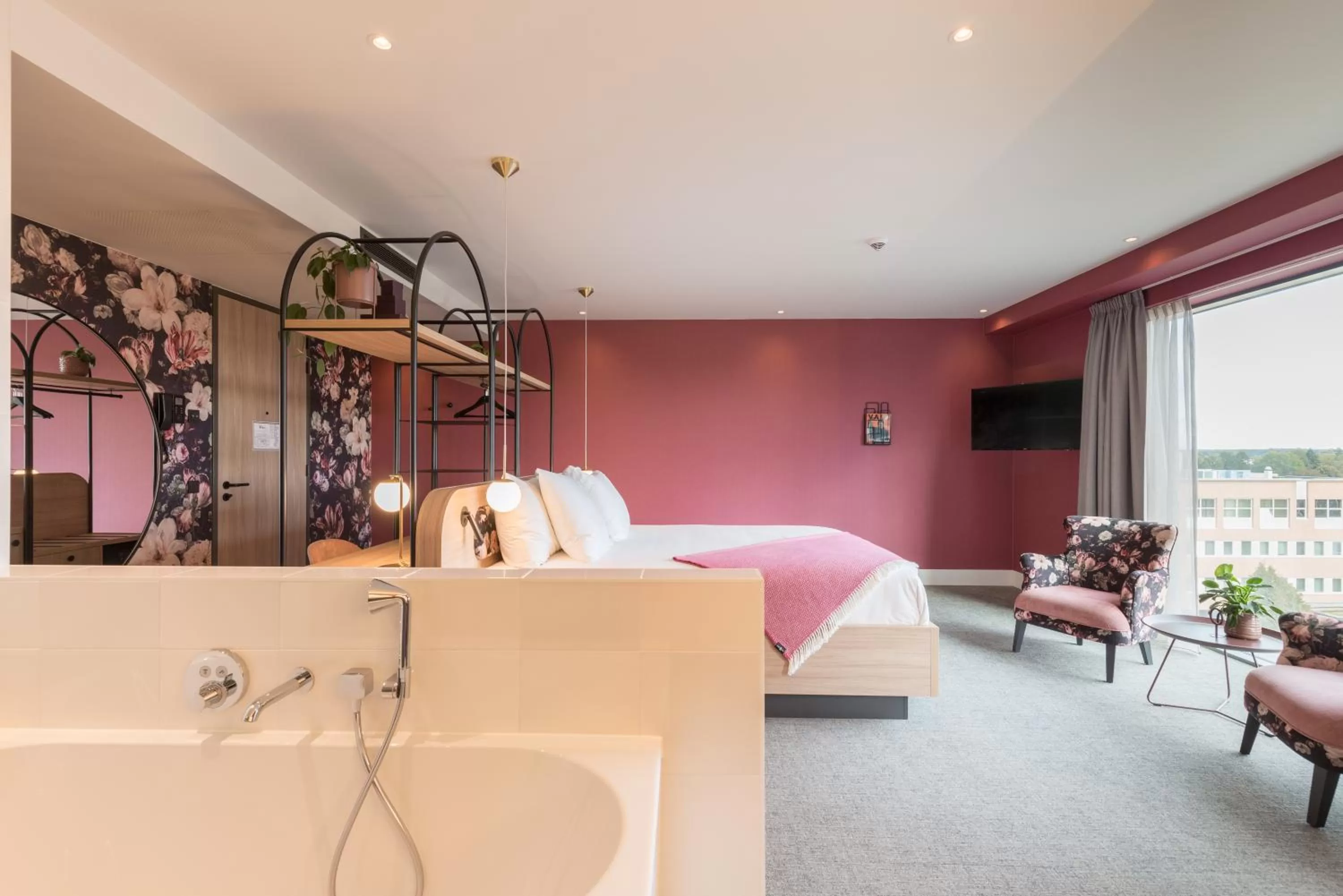 Bed in Van der Valk Hotel Venlo