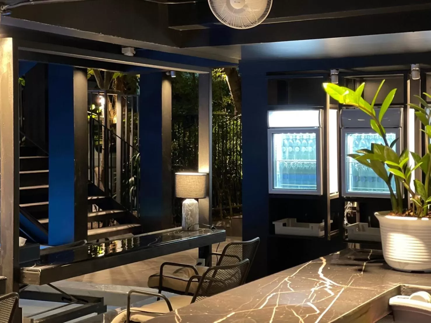 Seating area in POR Santitham