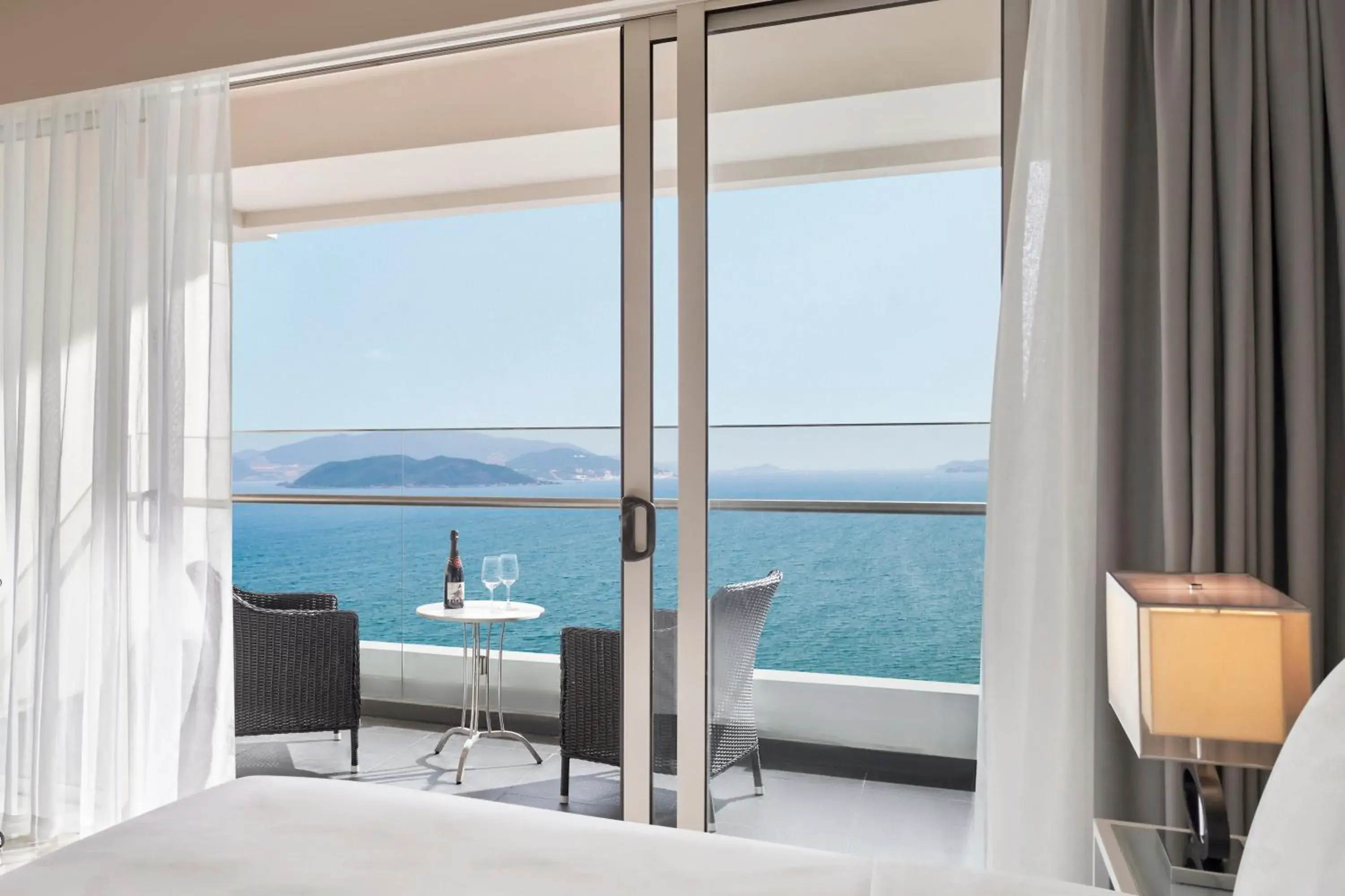 One-Bedroom Suite with One King Bed and Two Single Beds - Ocean View in Costa Executive Residences One-Bedroom Suite with One King Bed and Two Single Beds - Ocean View in Costa Executive Residences