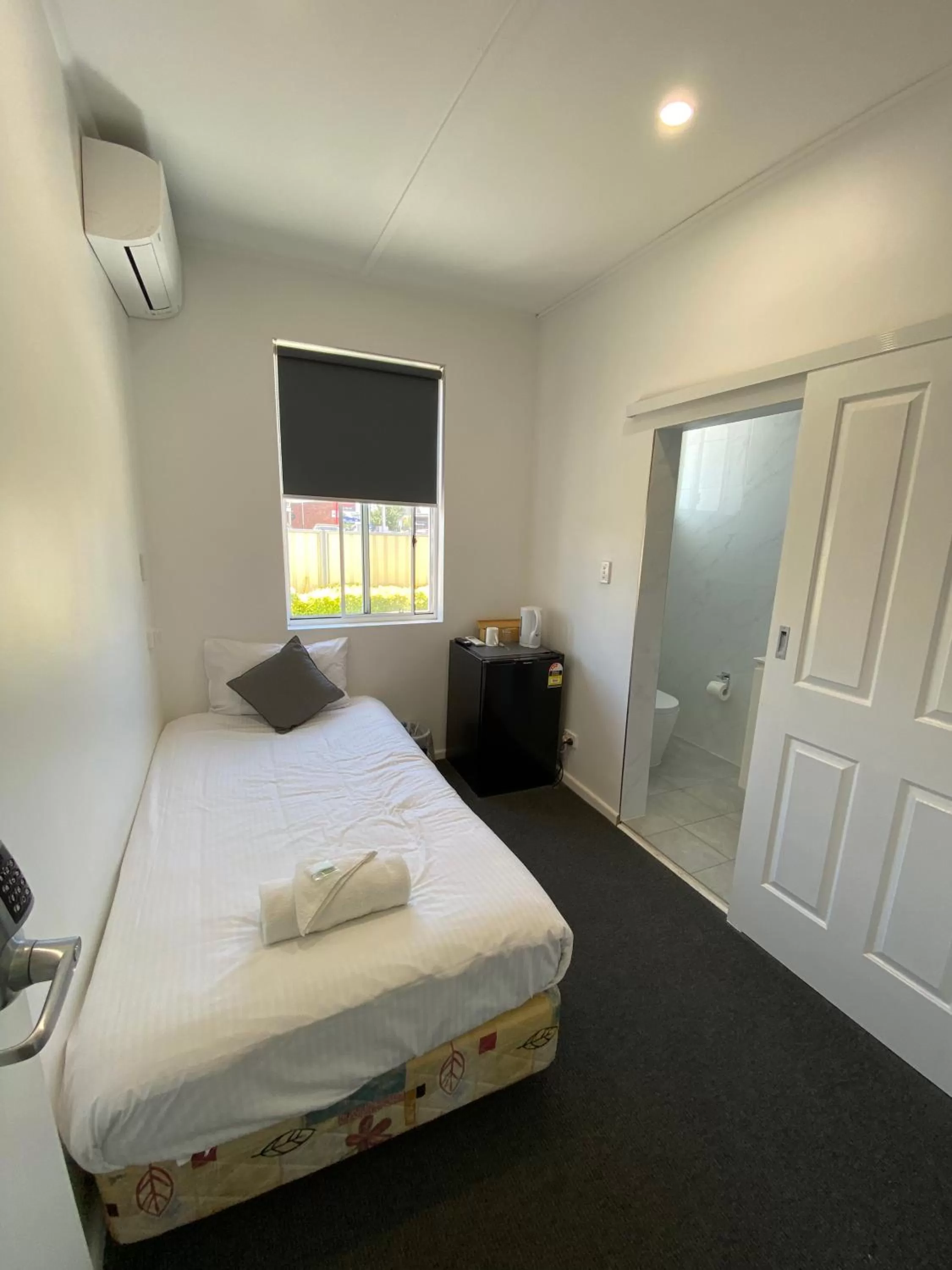 Bed in Central Motel Mudgee