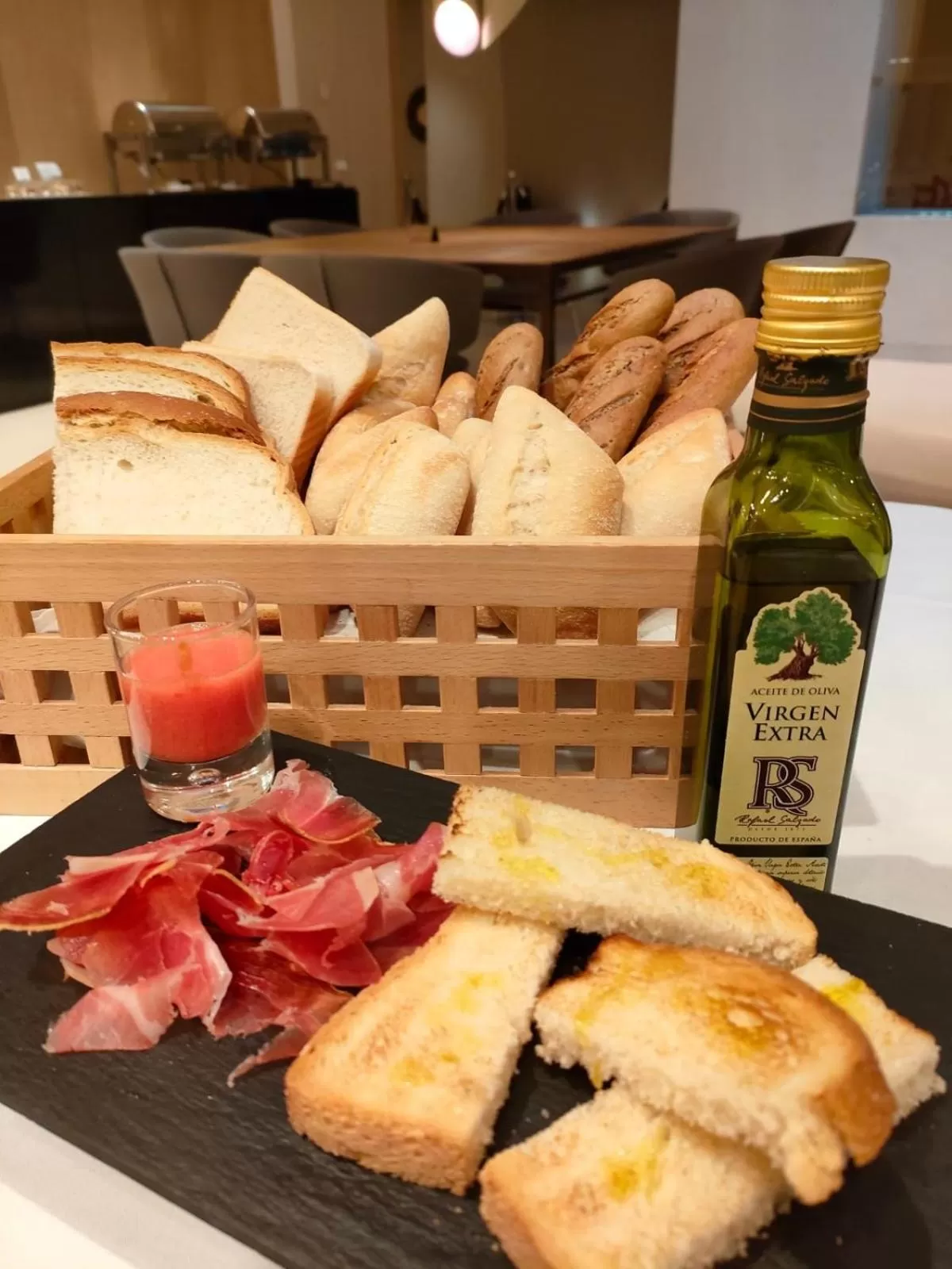 Breakfast in Hotel Alfonso