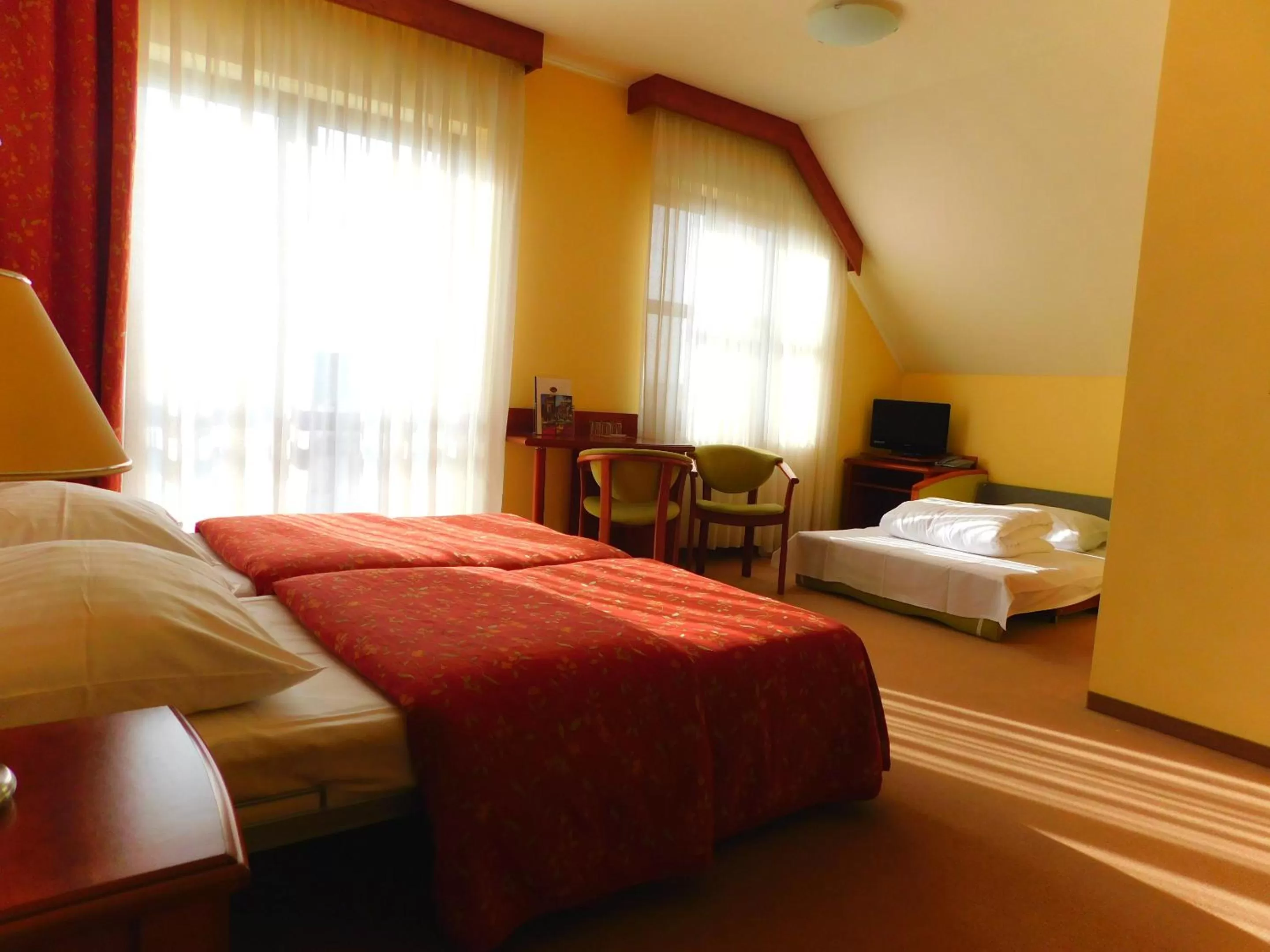 Photo of the whole room, Bed in Hotel Piast
