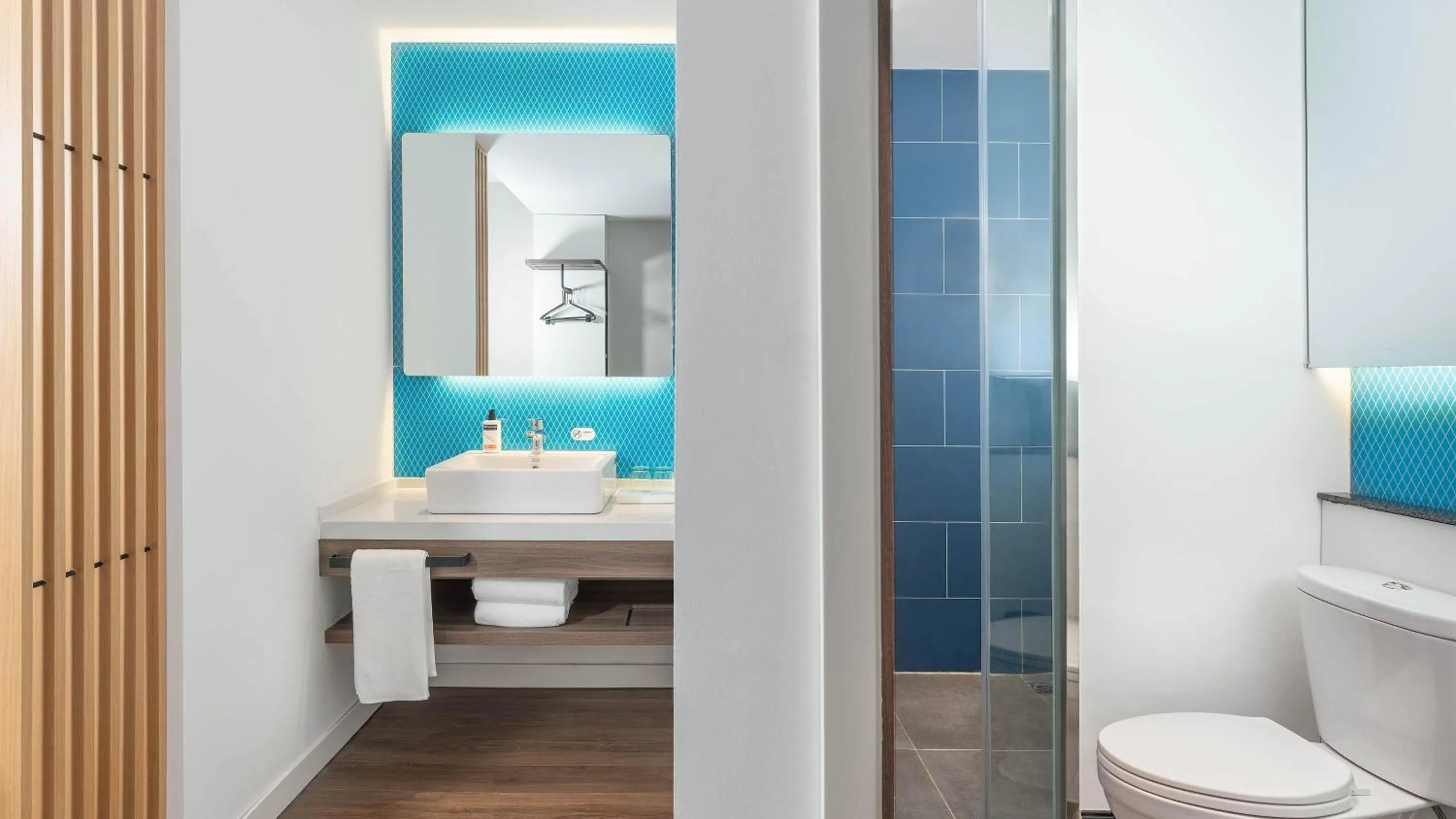 Photo of the whole room in Holiday Inn Express Kunming Panlong by IHG