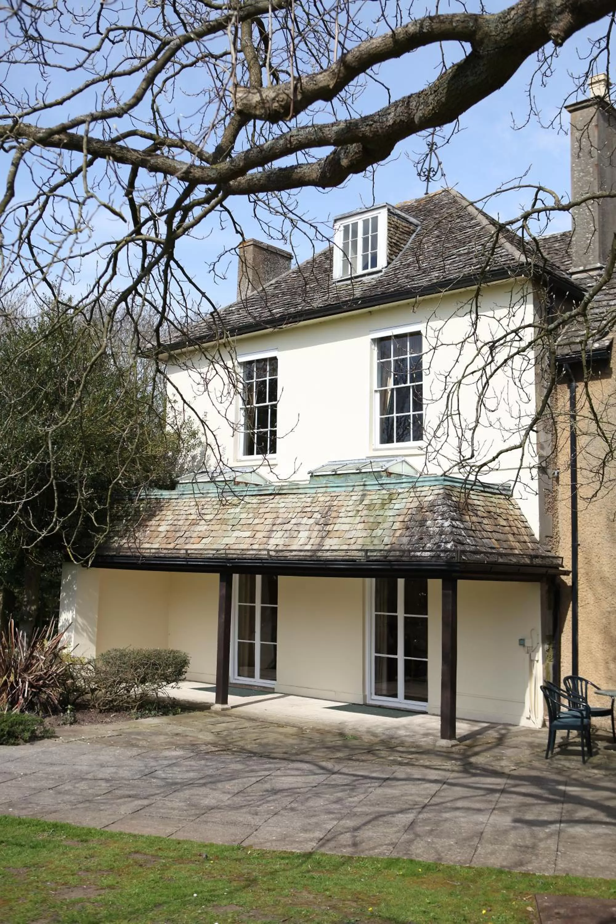 Facade/entrance in Sudbury House