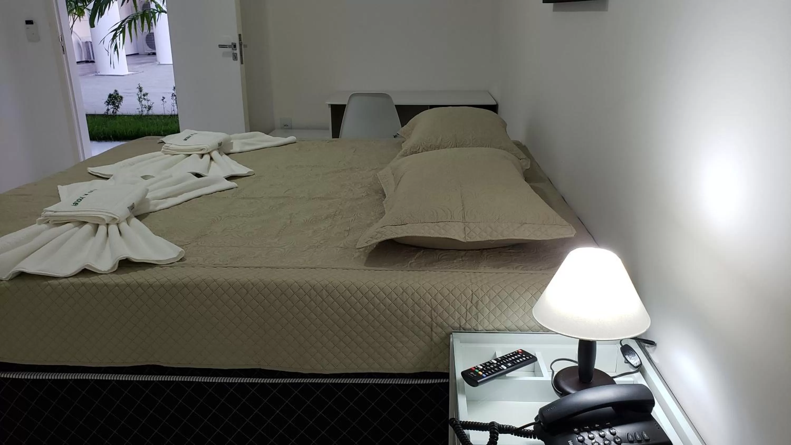 Bed in LIVE IN FORTALEZA HOTEL