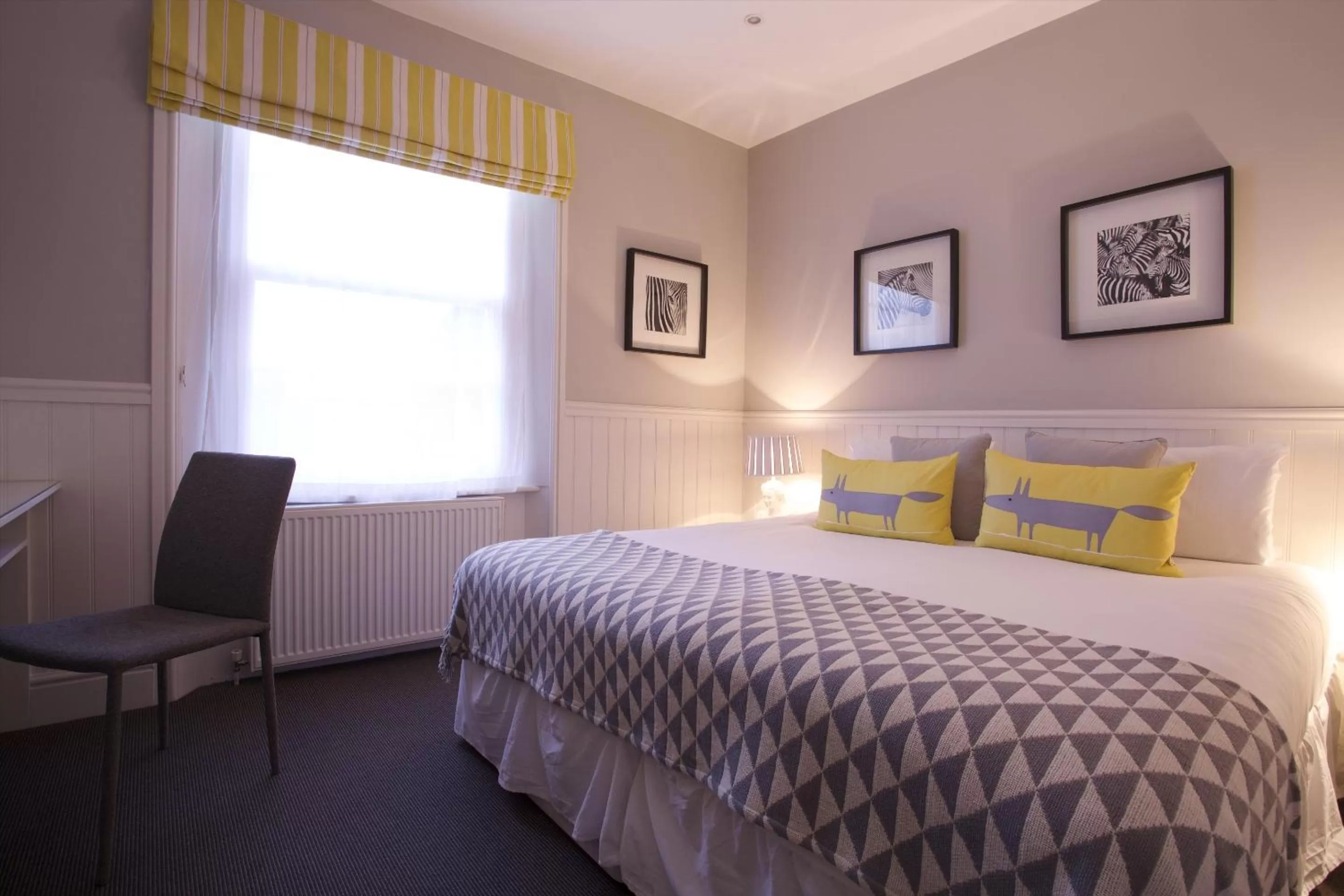 Bedroom, Bed in Georgian House Hotel