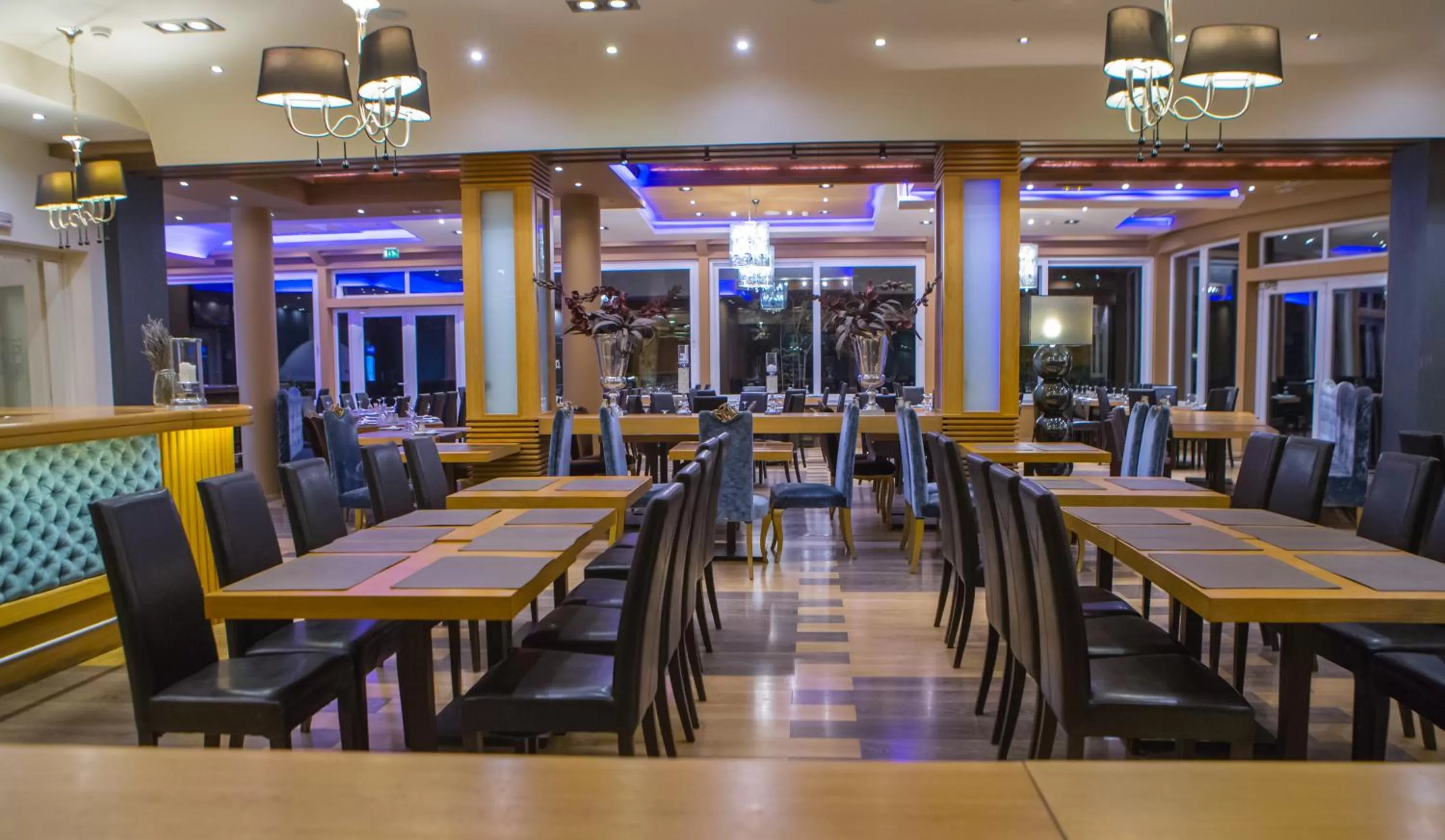 Restaurant/places to eat in Pantelidis Hotel & Spa