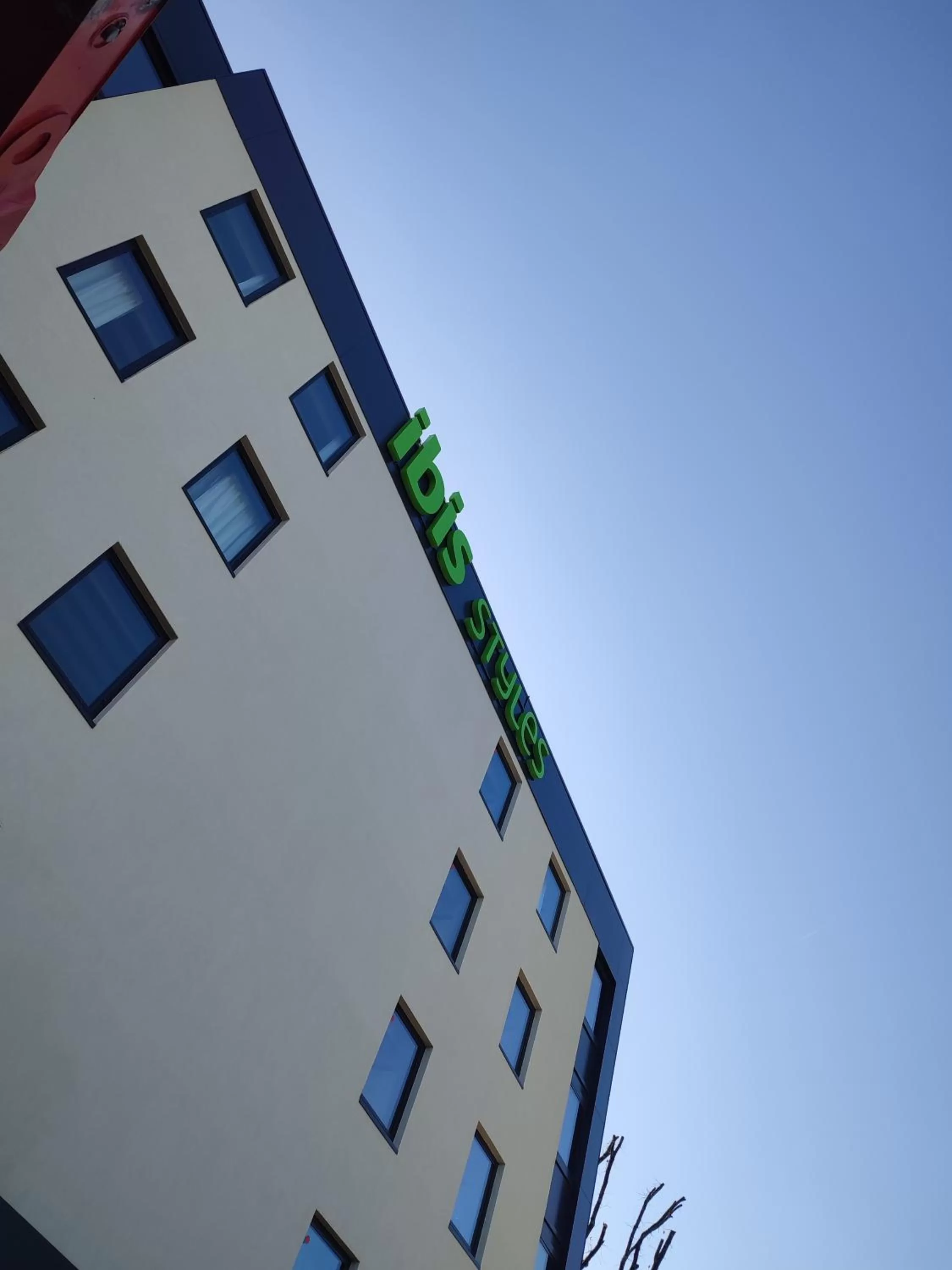 Property building in ibis Styles Montauban