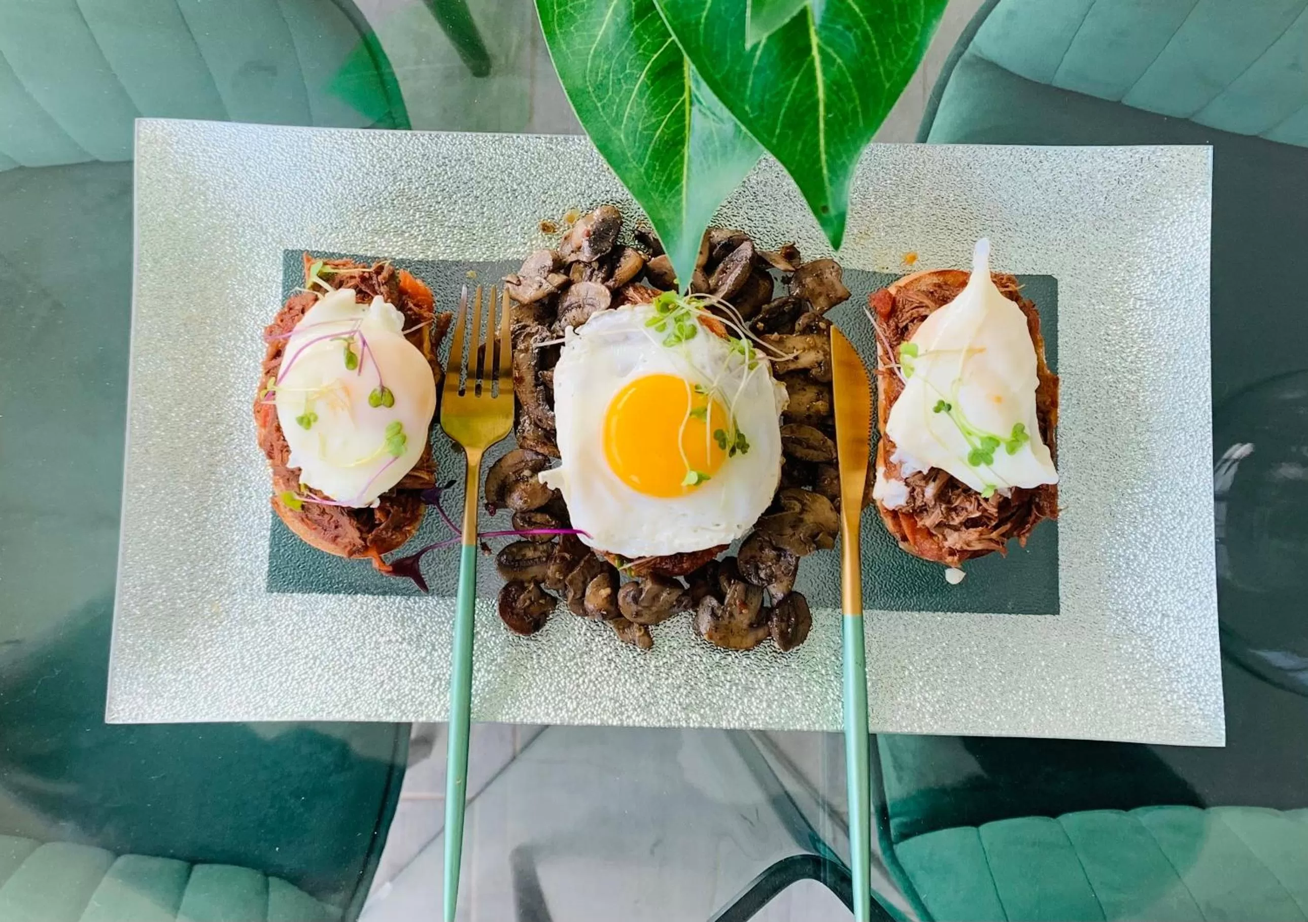 Food and drinks, Food in 24 On Basil Inventive suites