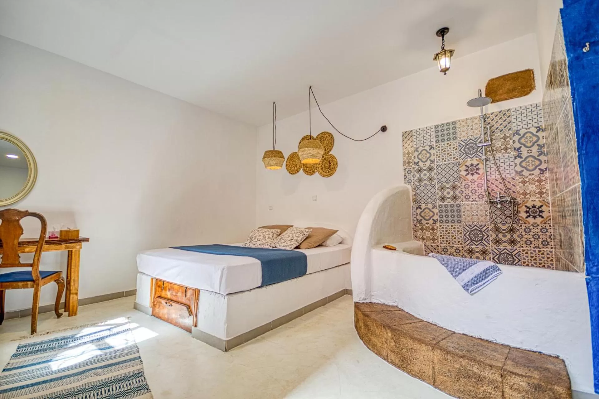 Bed in Mascot Garden Rooms