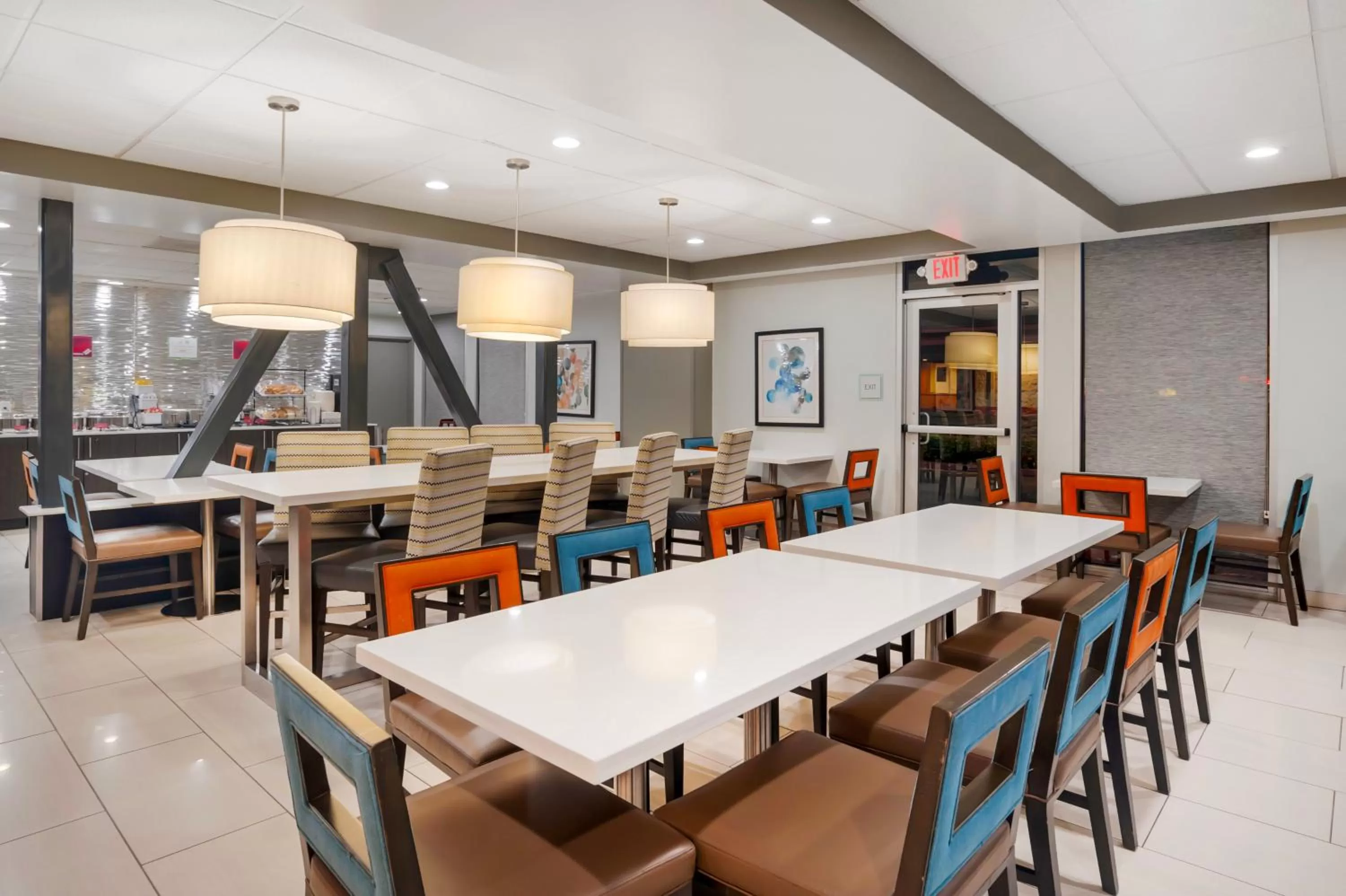 Property building in Best Western Plus Commerce Hotel