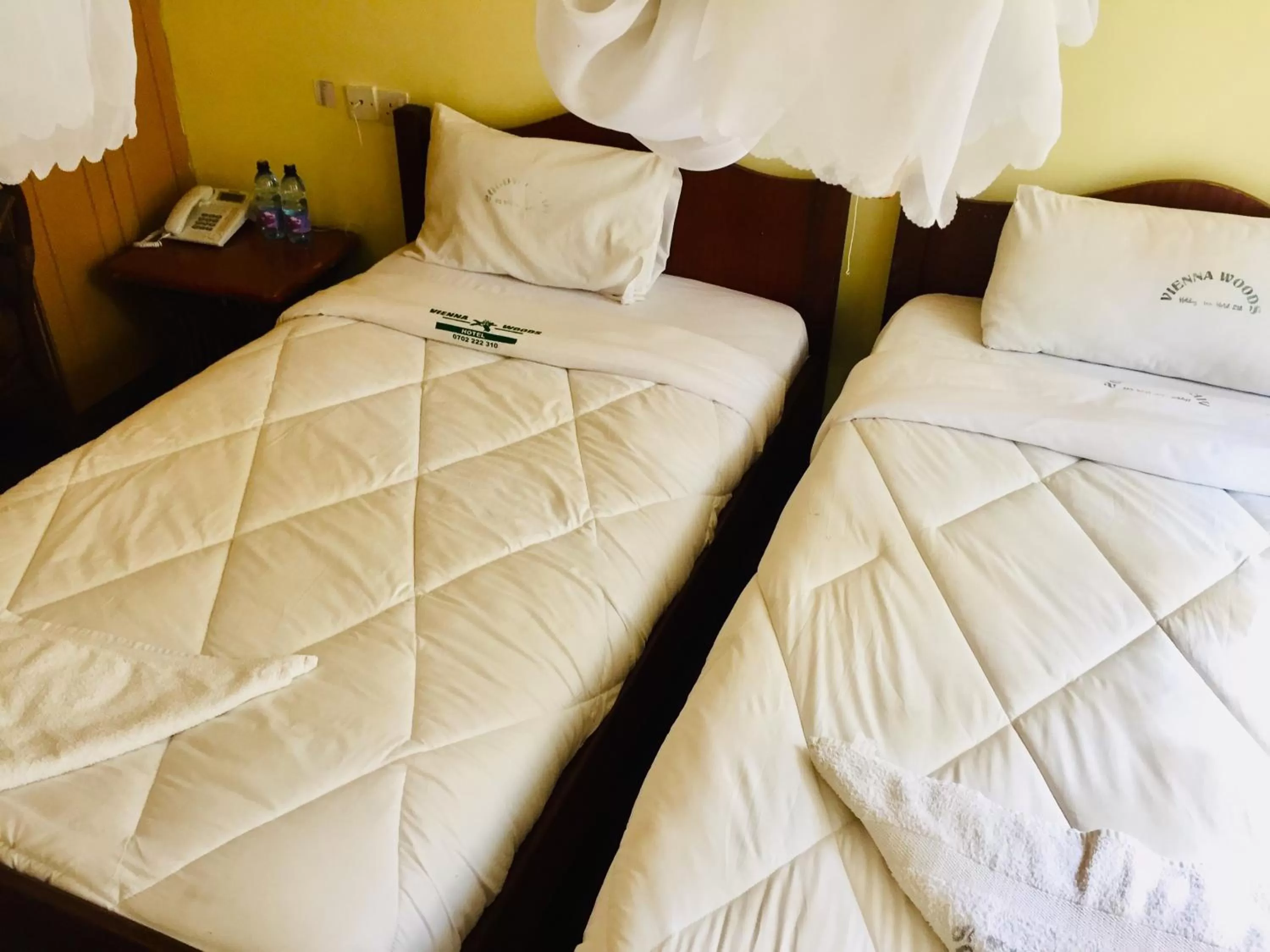 Bed in Vienna Woods Hotel Nakuru