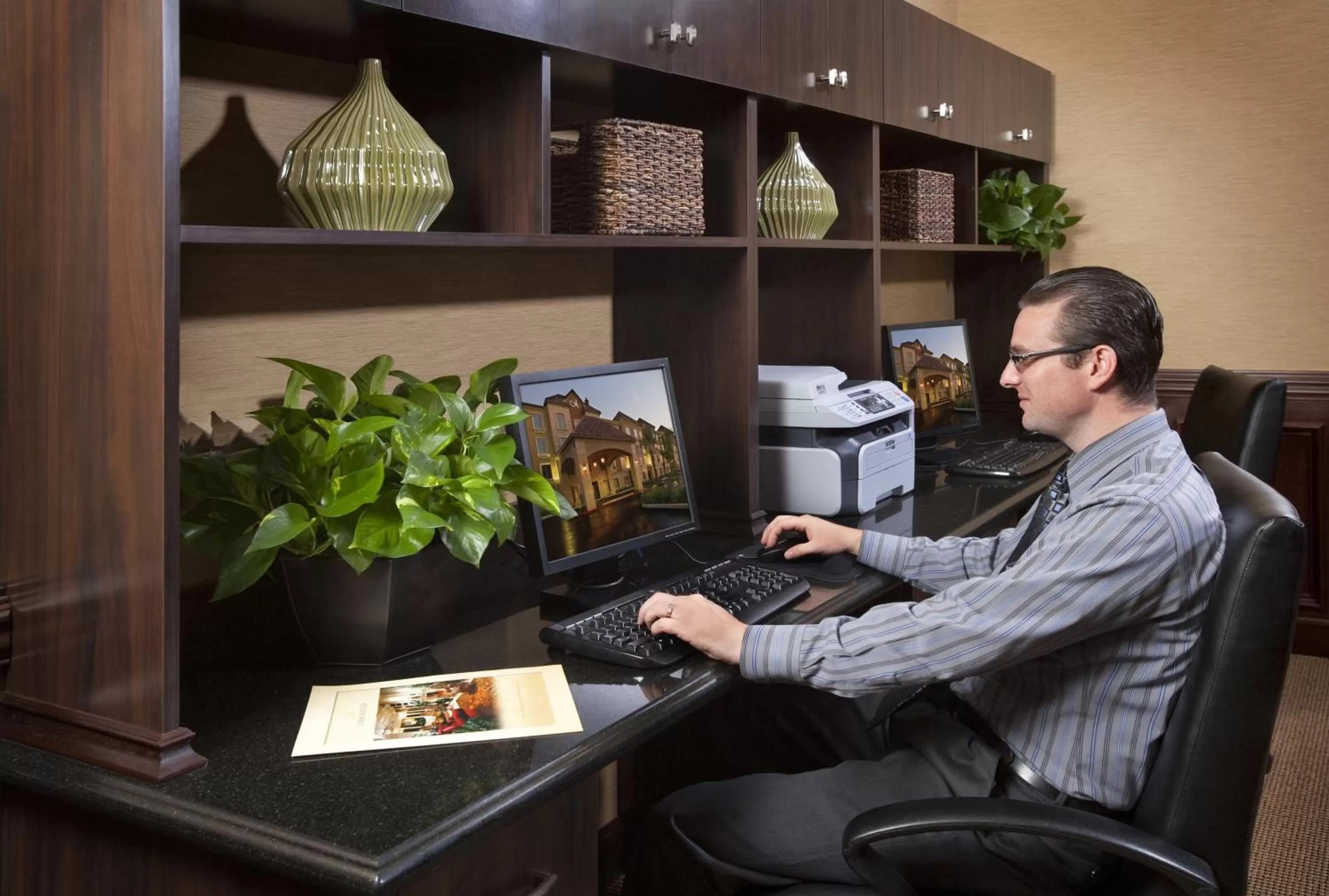 Business facilities in Ayres Hotel & Spa Moreno Valley/Riverside