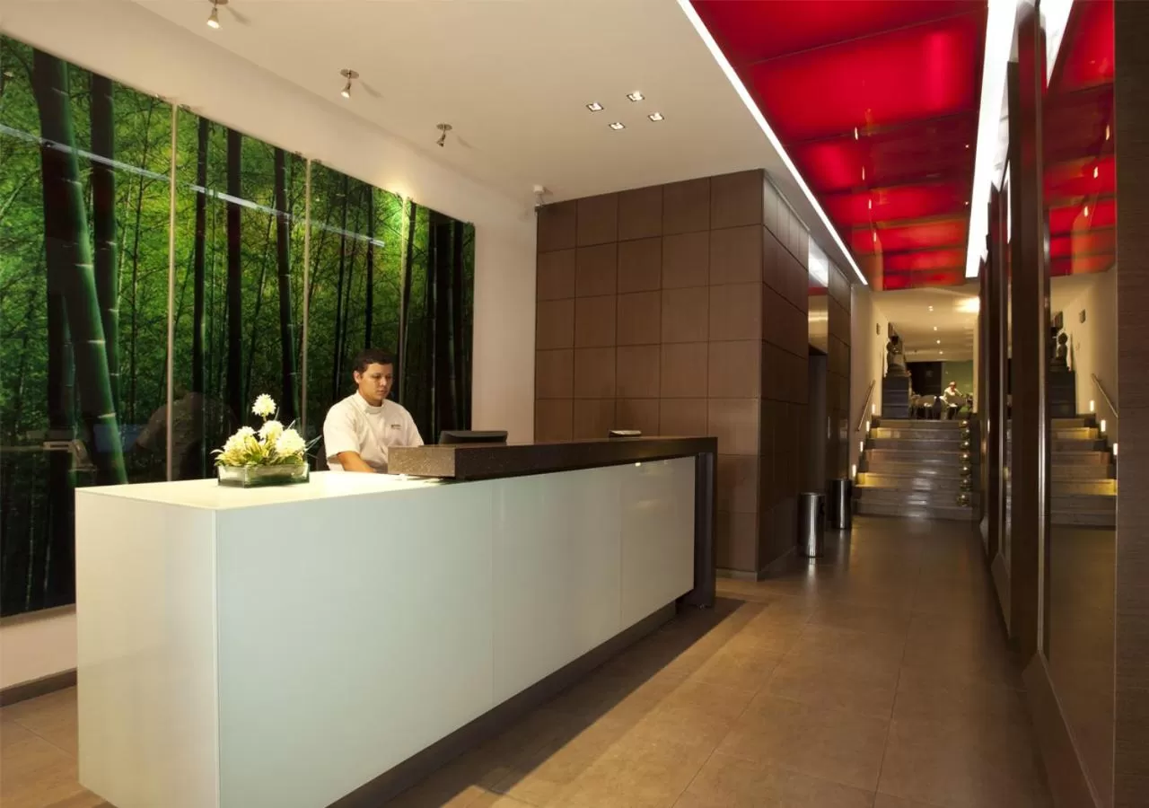 Facade/entrance in San Simon Hotel Pereira By Soratama