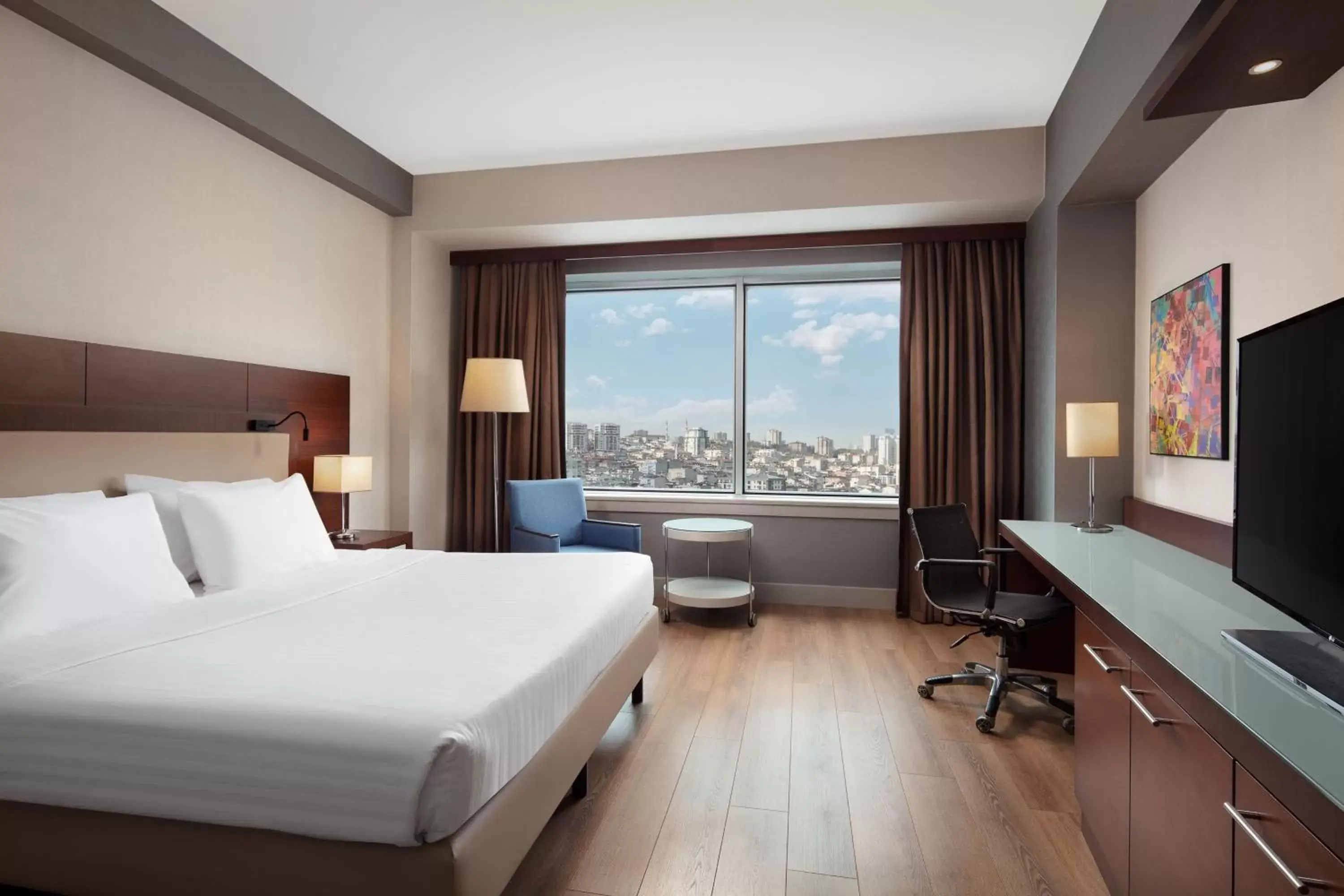 Superior King Room in Courtyard by Marriott Istanbul West Superior King Room in Courtyard by Marriott Istanbul West