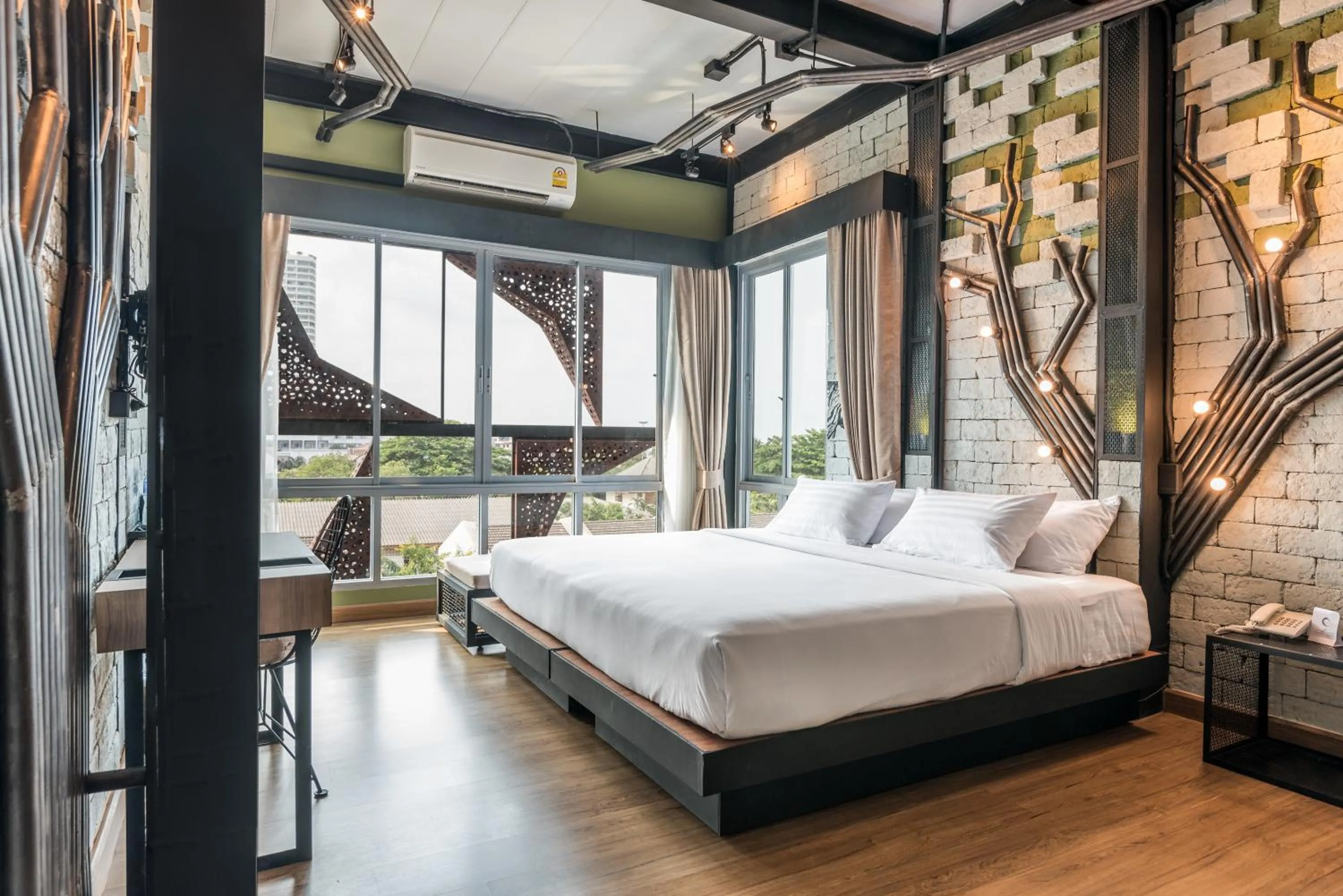 Bed in Sea Crest by Jomtien