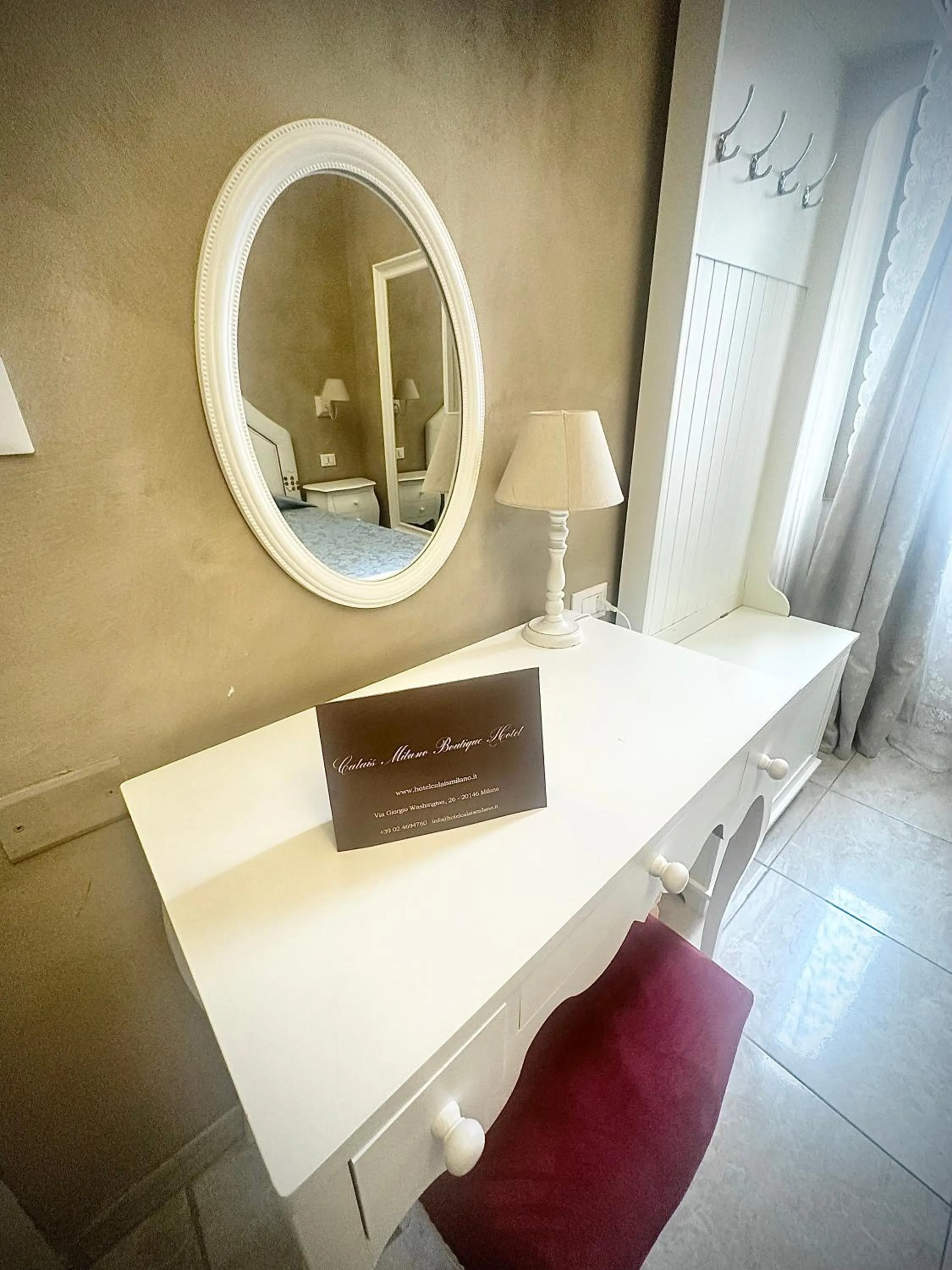 Bedroom in Boutique Hotel Calais Milano