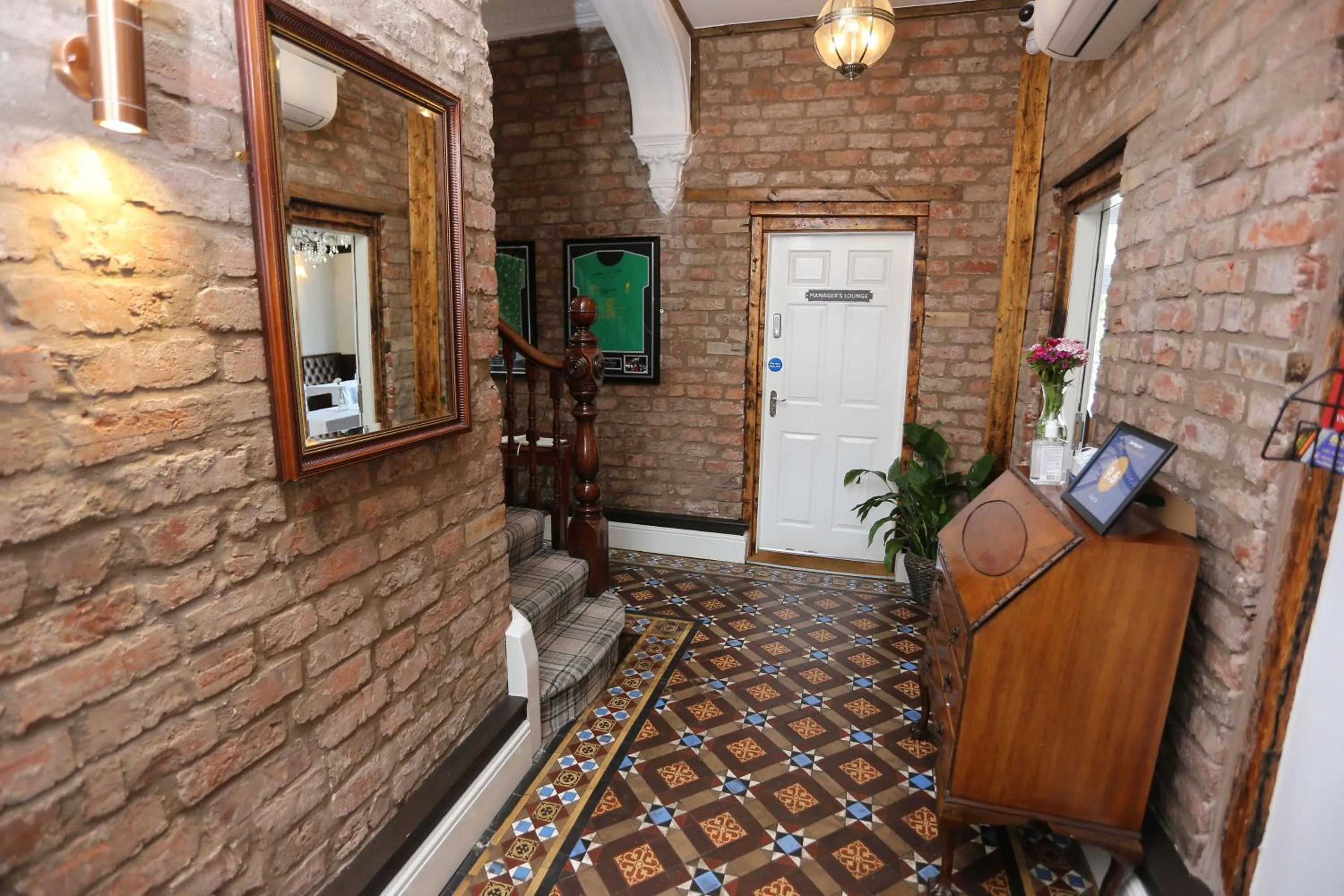 Facade/entrance in Hotel Tia