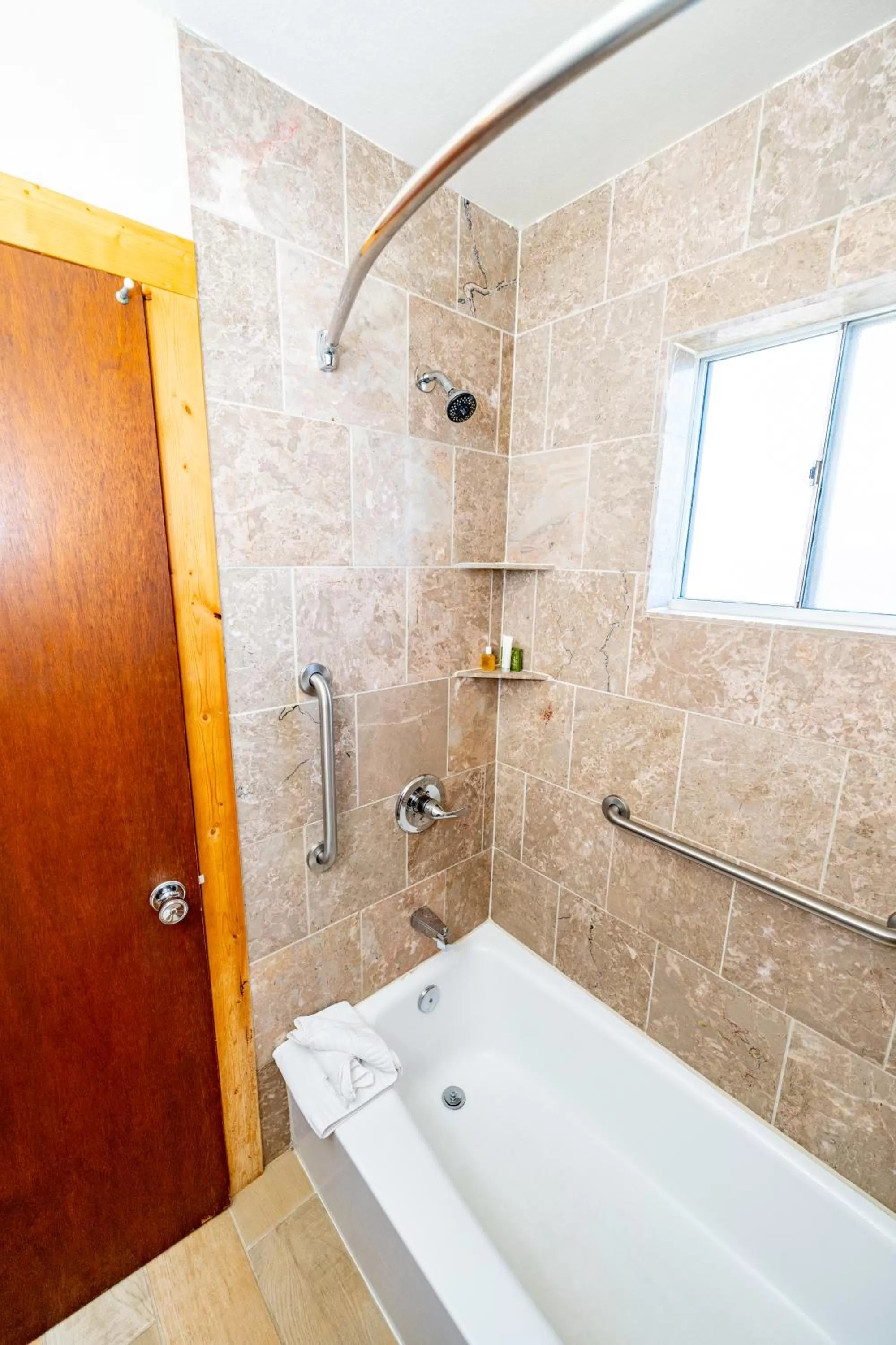 Shower in Hotel Estes