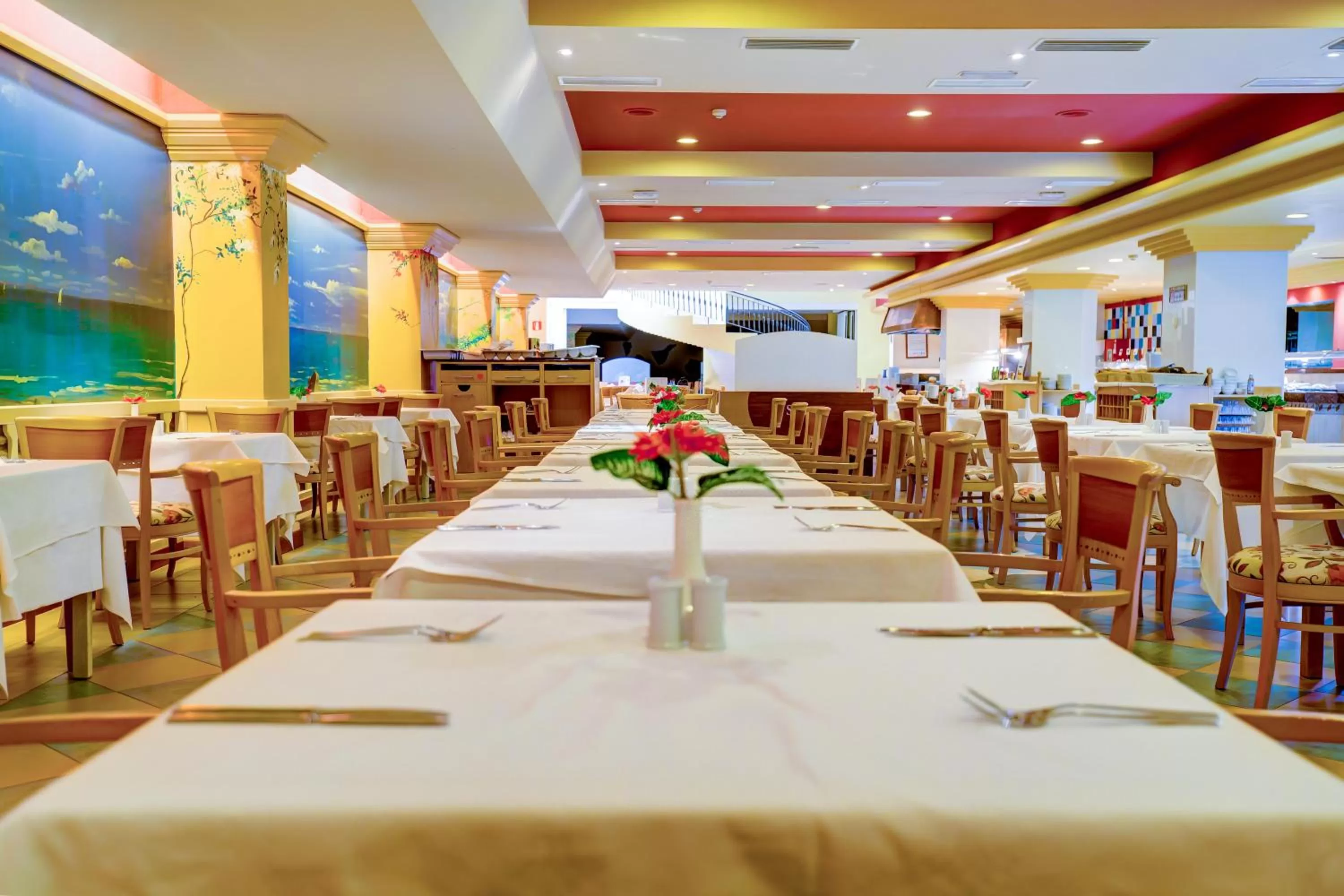 Restaurant/places to eat in SBH Crystal Beach Hotel & Suites - Adults Only