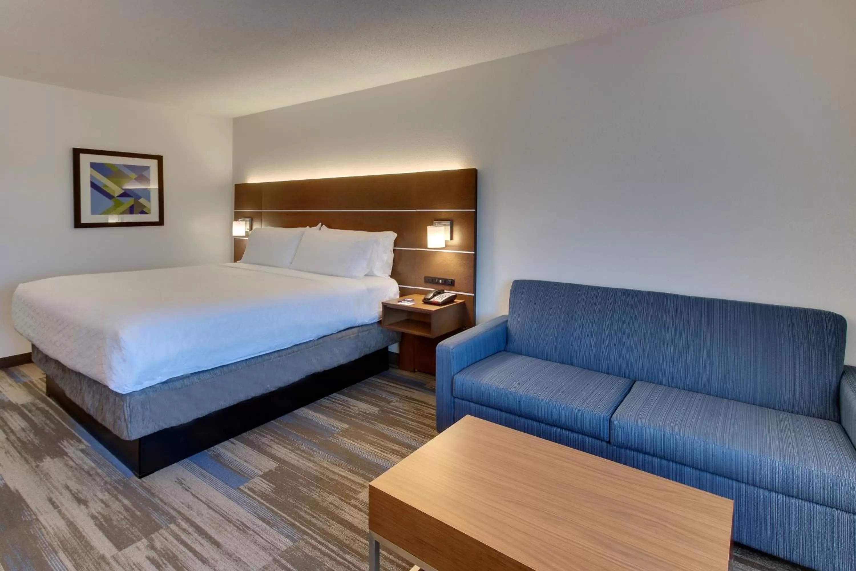 Photo of the whole room, Bed in Holiday Inn Express Fishkill-Mid Hudson Valley by IHG