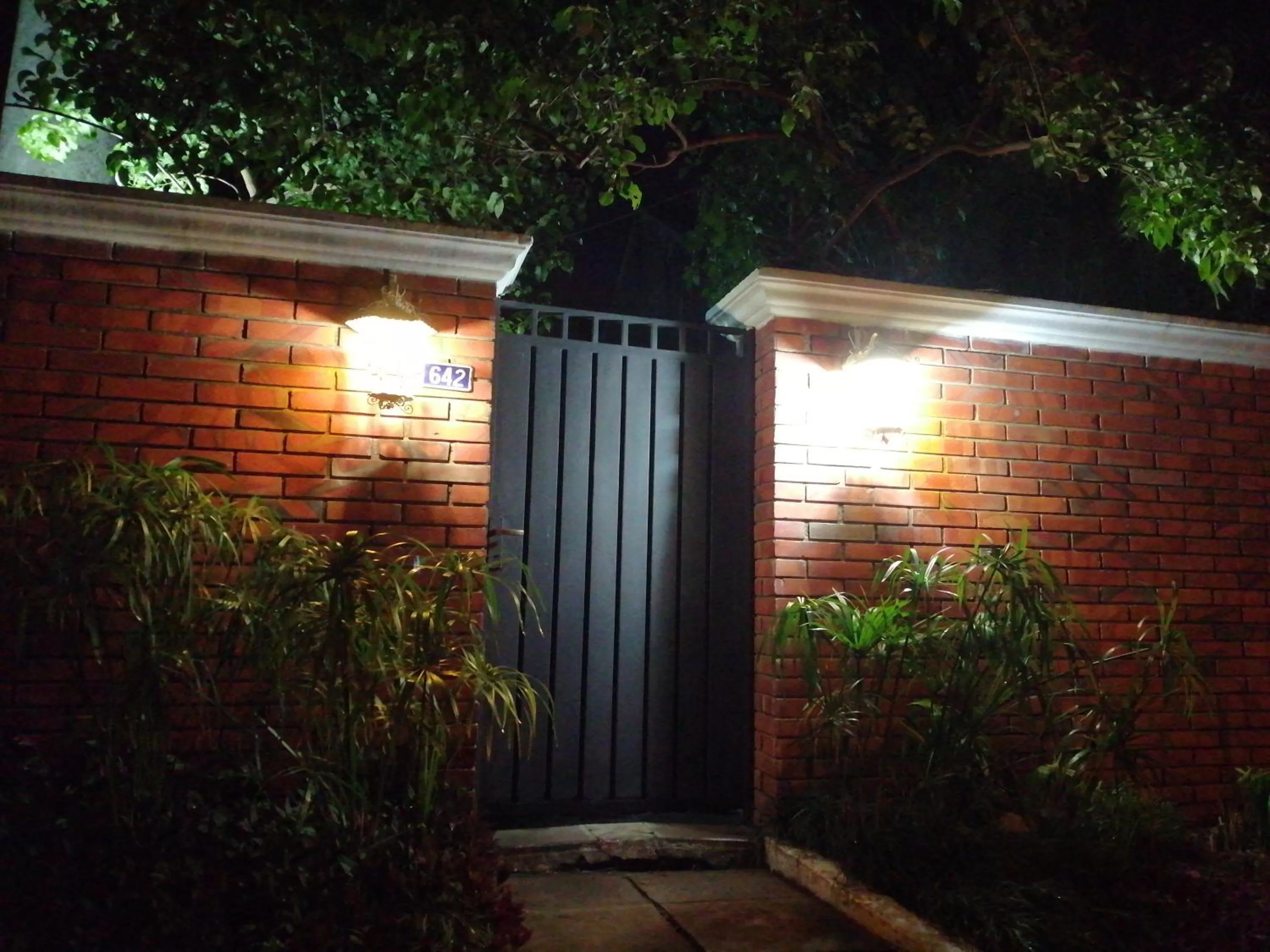 Property building in Granados