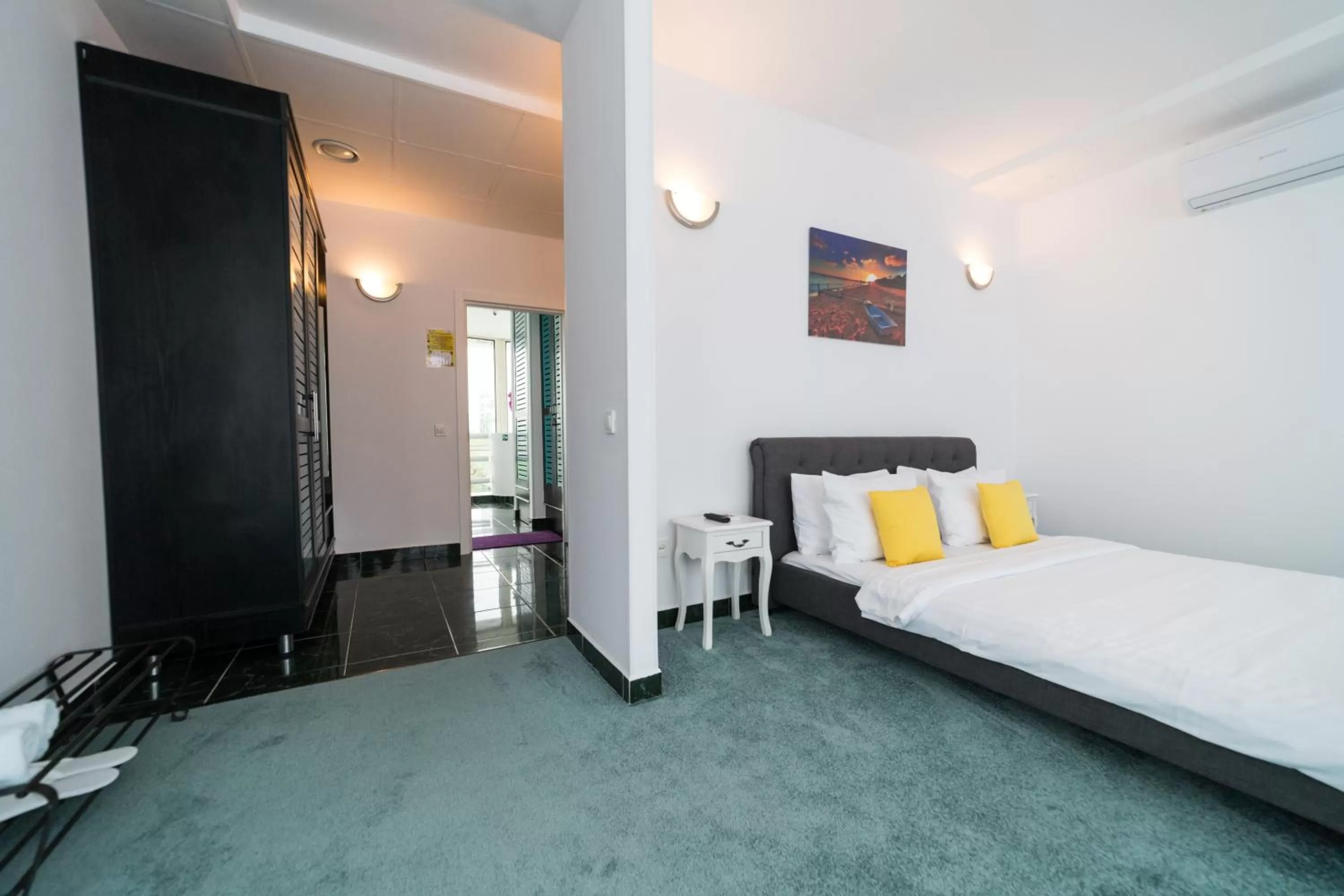 Bed in Avenue Palm Eforie - Avenue Hotels