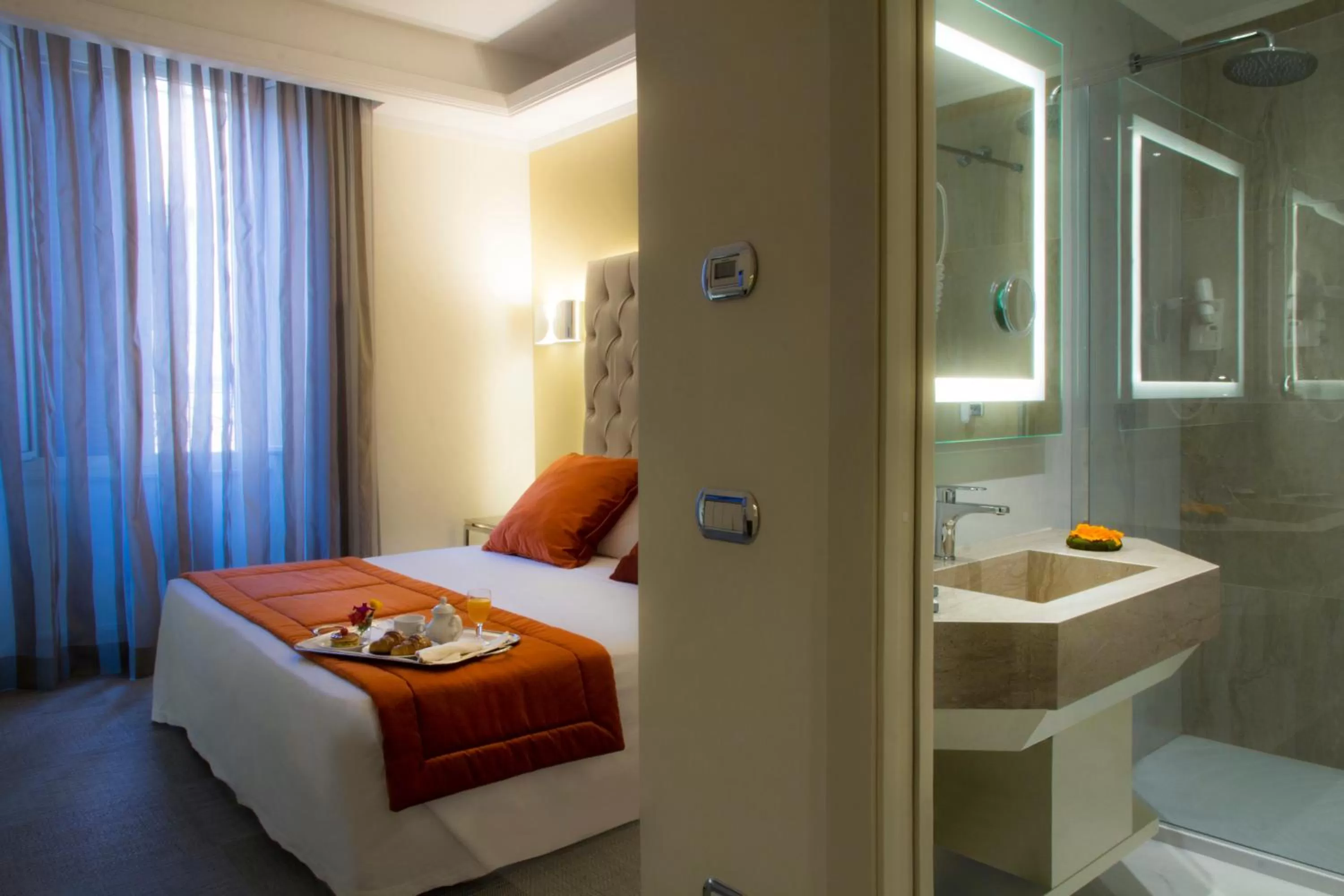 Photo of the whole room, Bed in Marcella Royal Hotel - Rooftop Garden