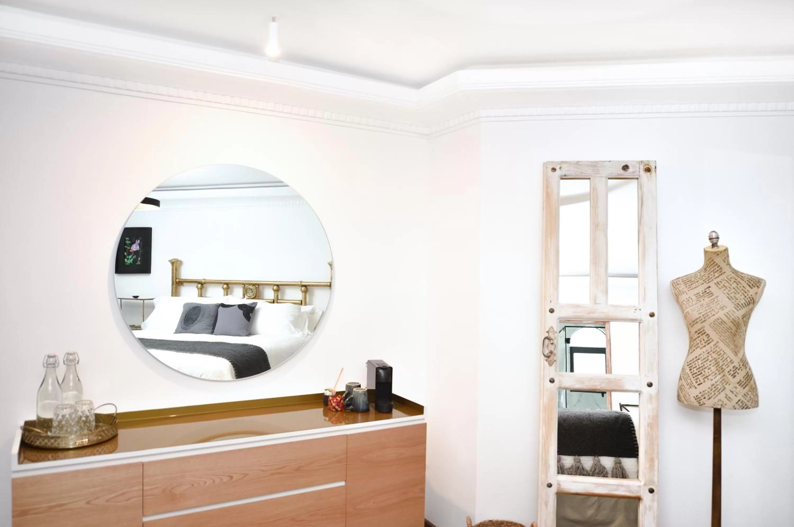 Bedroom in Orchid House Mexico City