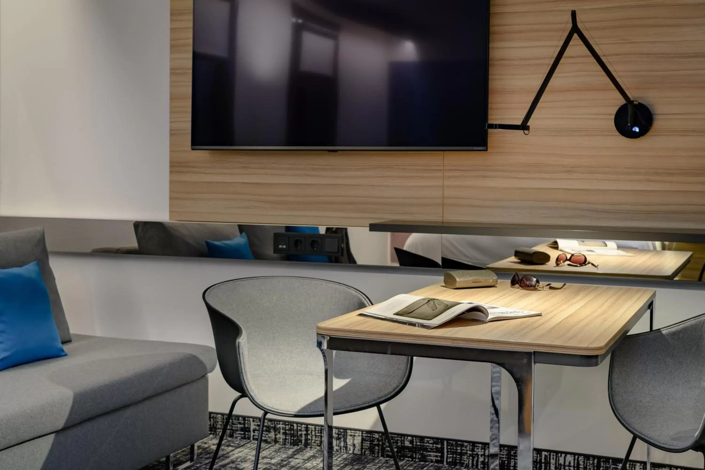 Standard Suite with Sofa in Novotel Suites Berlin City Potsdamer Platz Standard Suite with Sofa in Novotel Suites Berlin City Potsdamer Platz