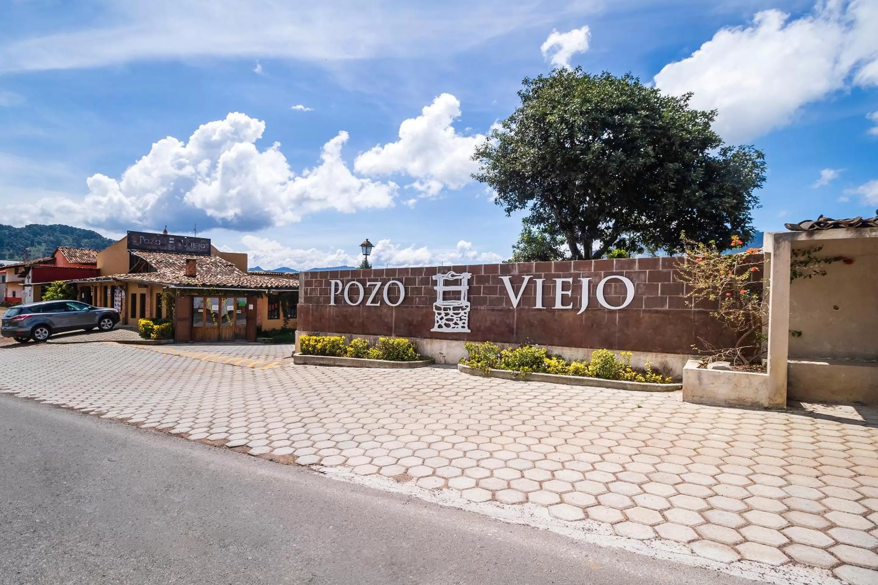 Facade/entrance in Hotel Pozo Viejo