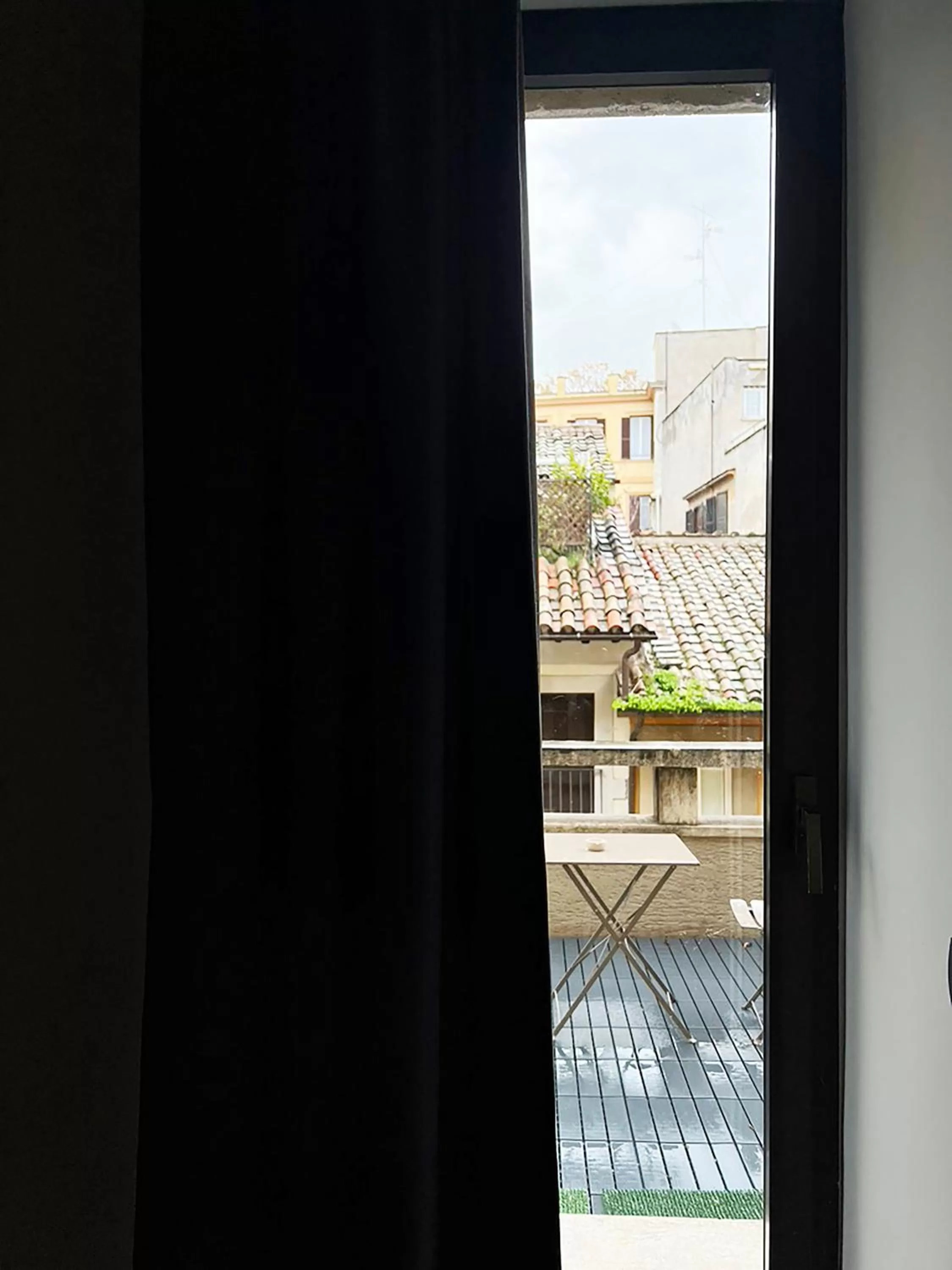 Bedroom in Hotel King