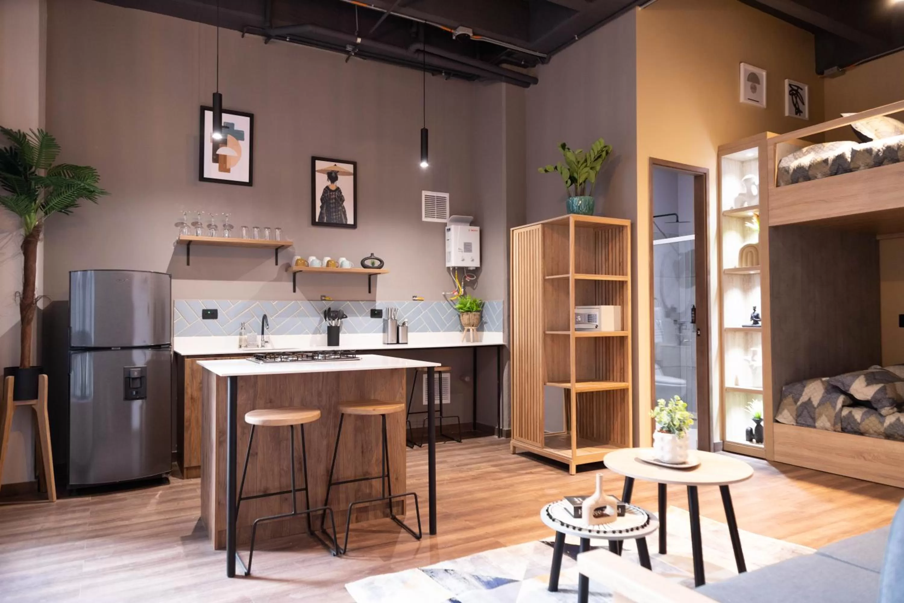 Kitchen or kitchenette in Royal Living Poblado