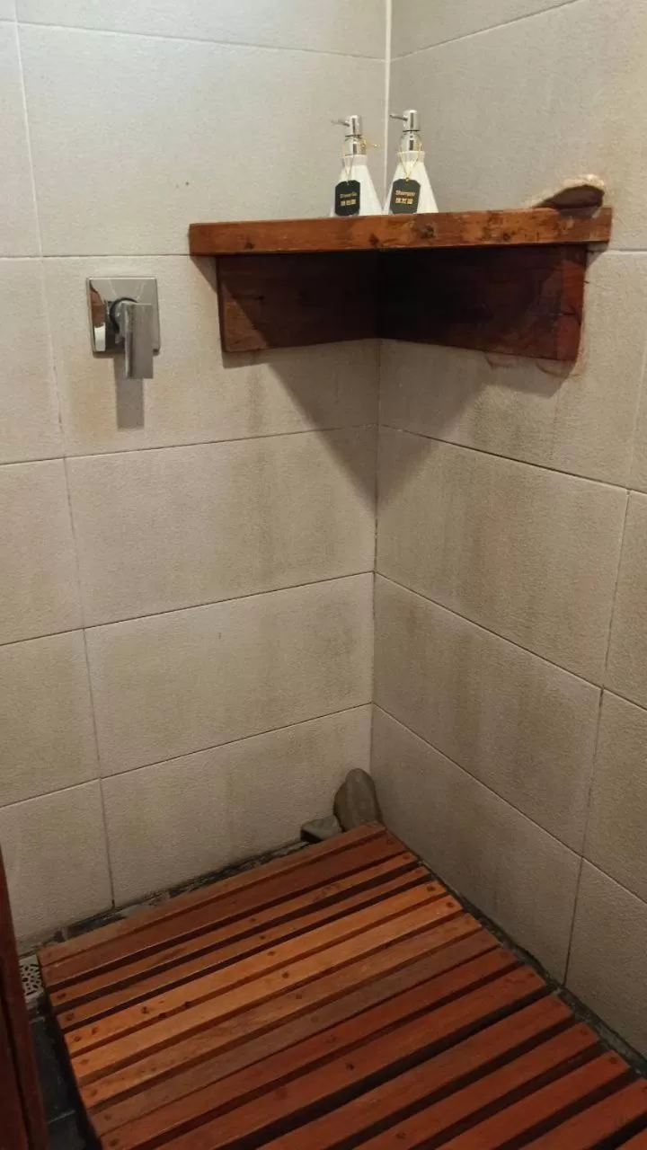 Bathroom in Maison Model d'Angkor