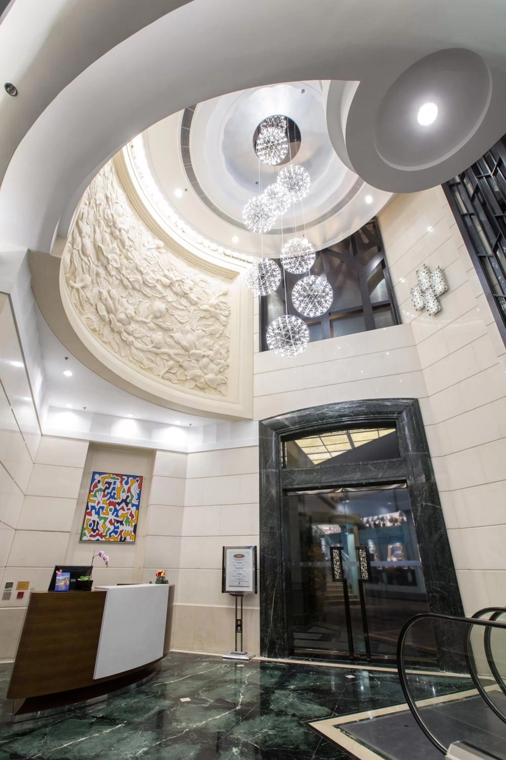 Area and facilities in Rosedale Hotel Hong Kong