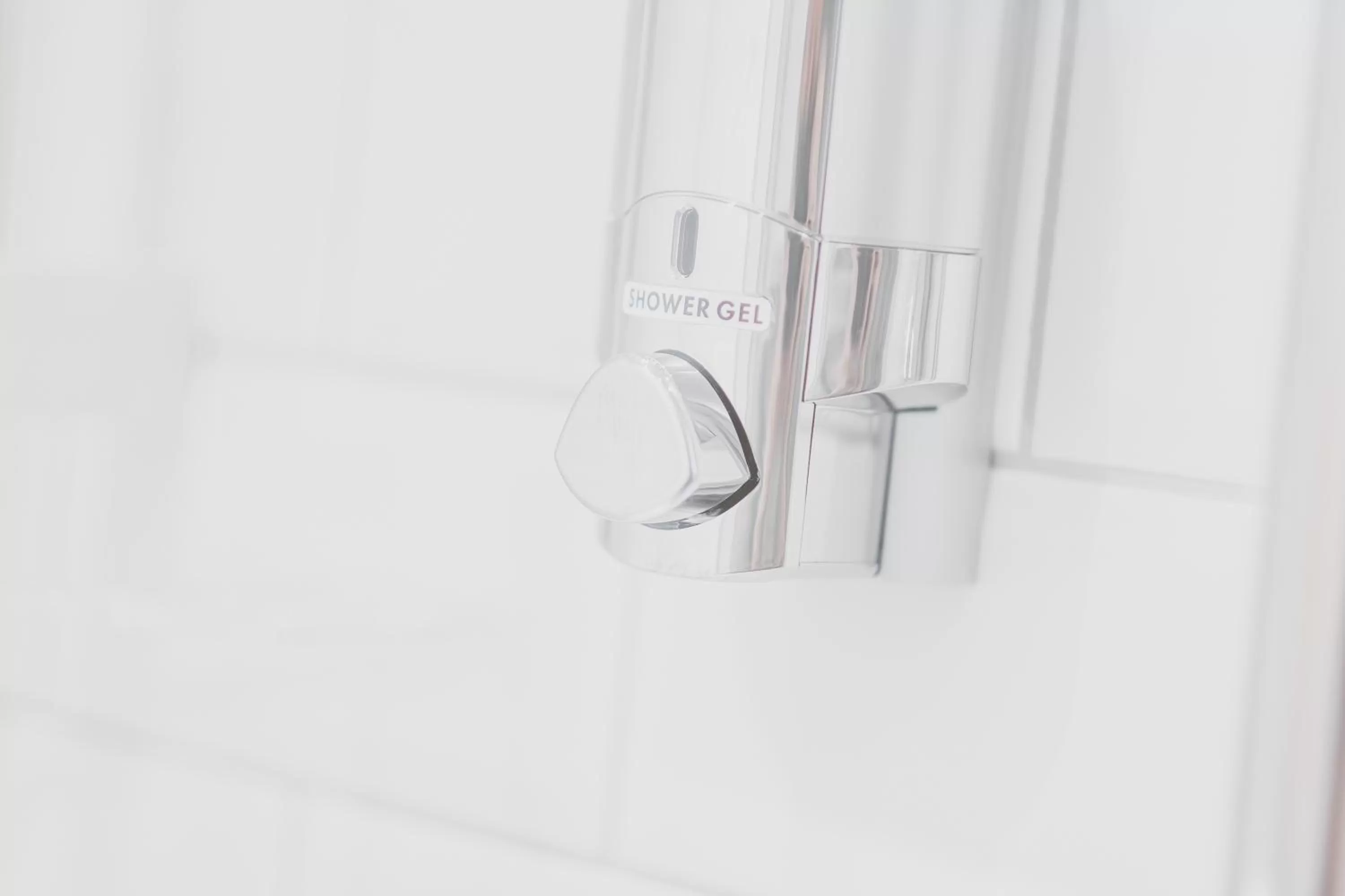 Bathroom in Kings Arms