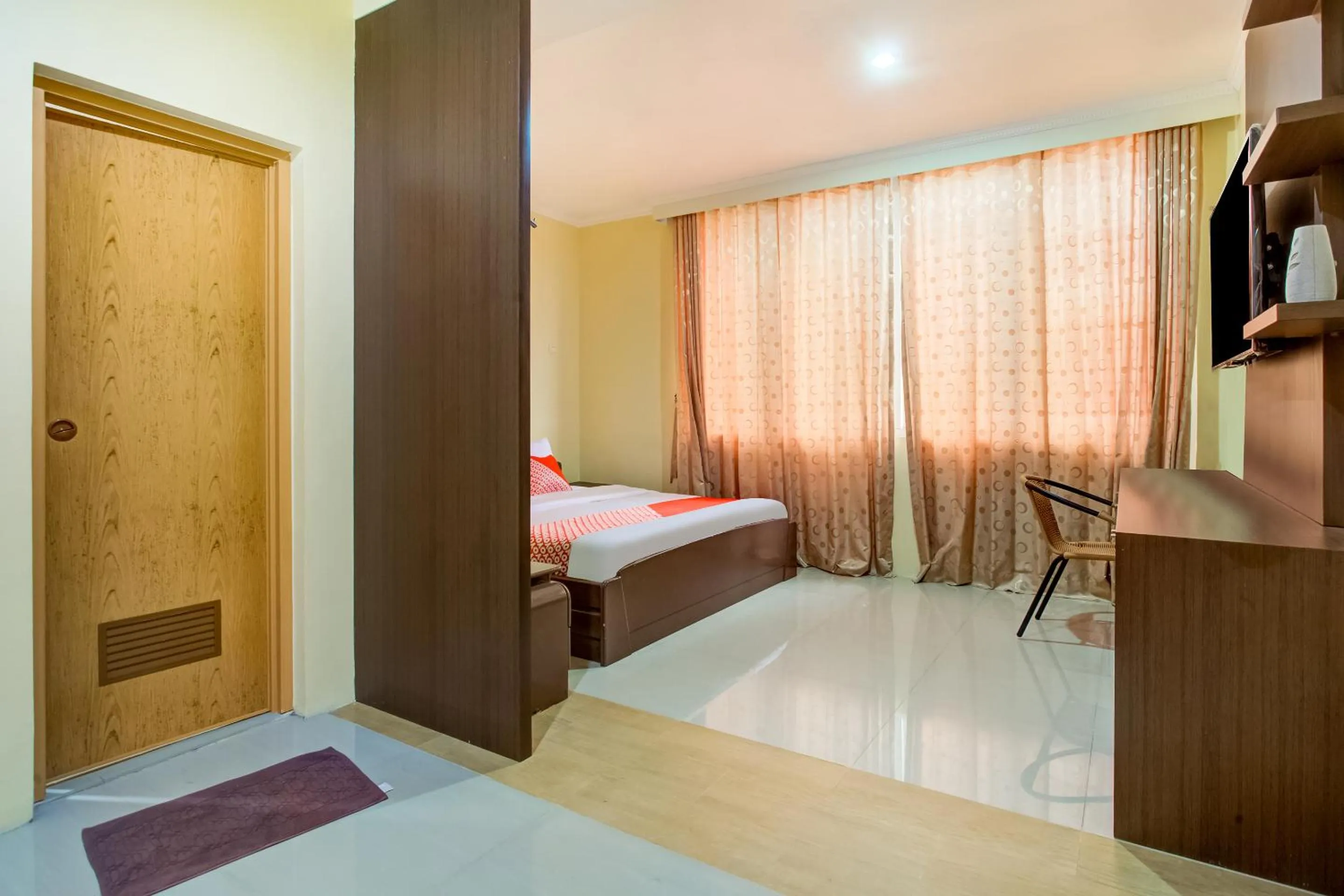 Bedroom, Bed in Hotel O Sofia Homestay Syariah