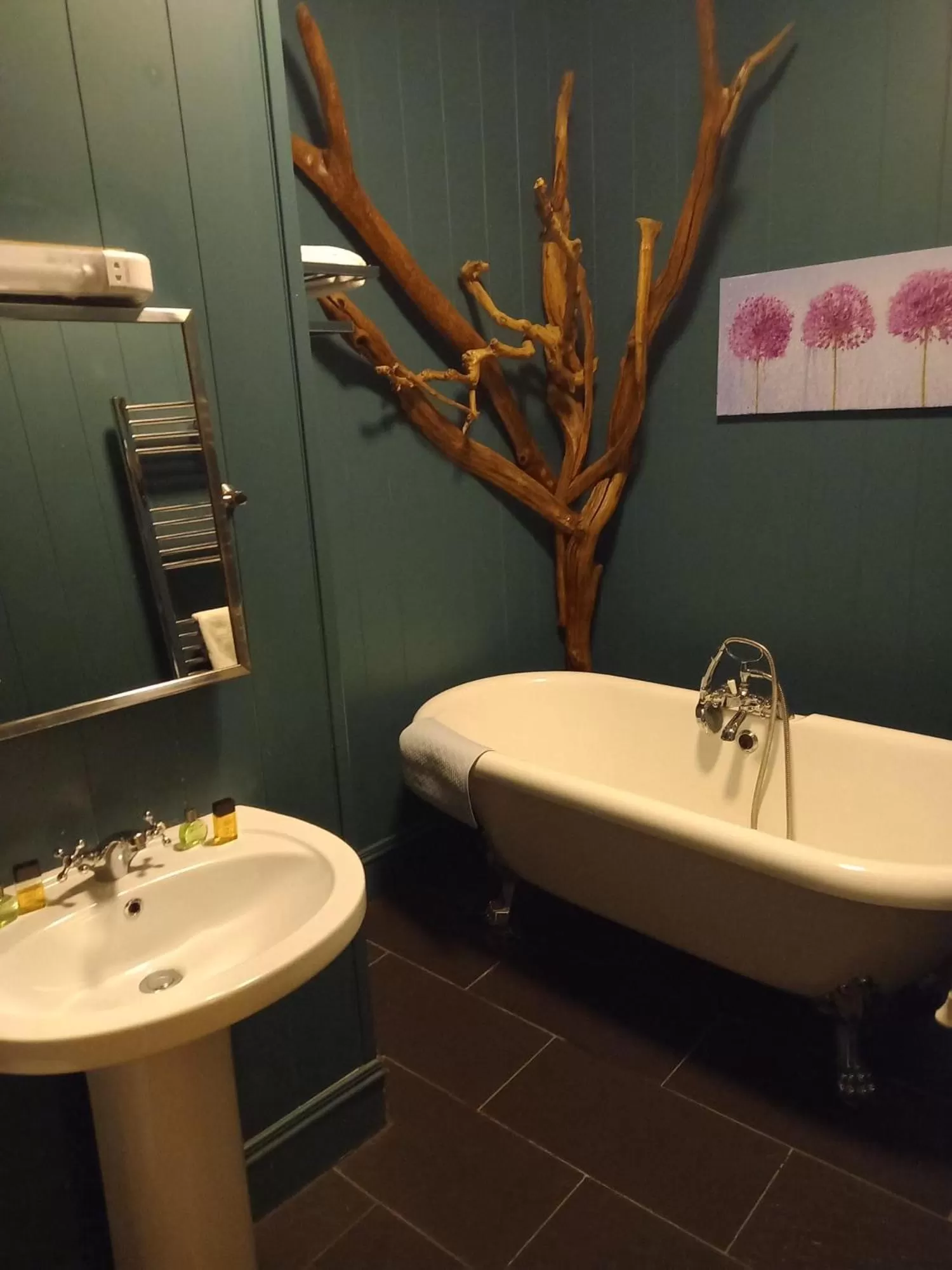 Bedroom in No1 Hotel