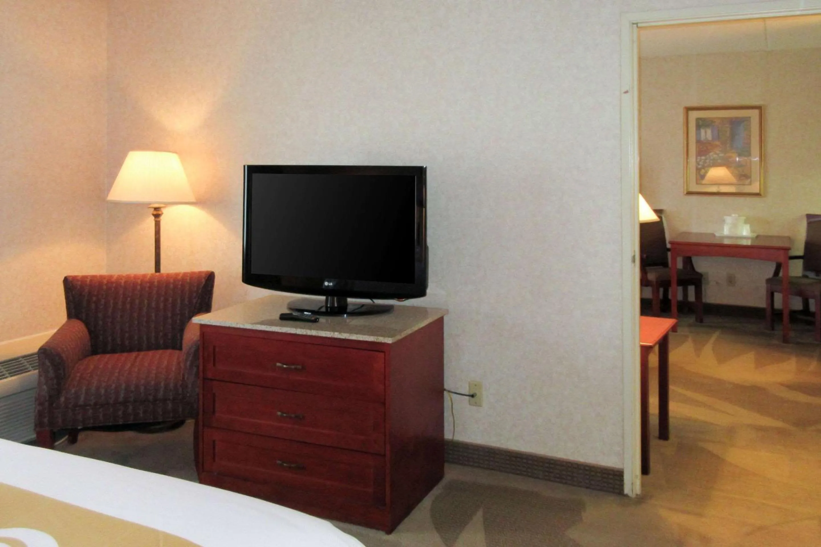 Photo of the whole room in Quality Inn & Suites Albuquerque Midtown - University Area