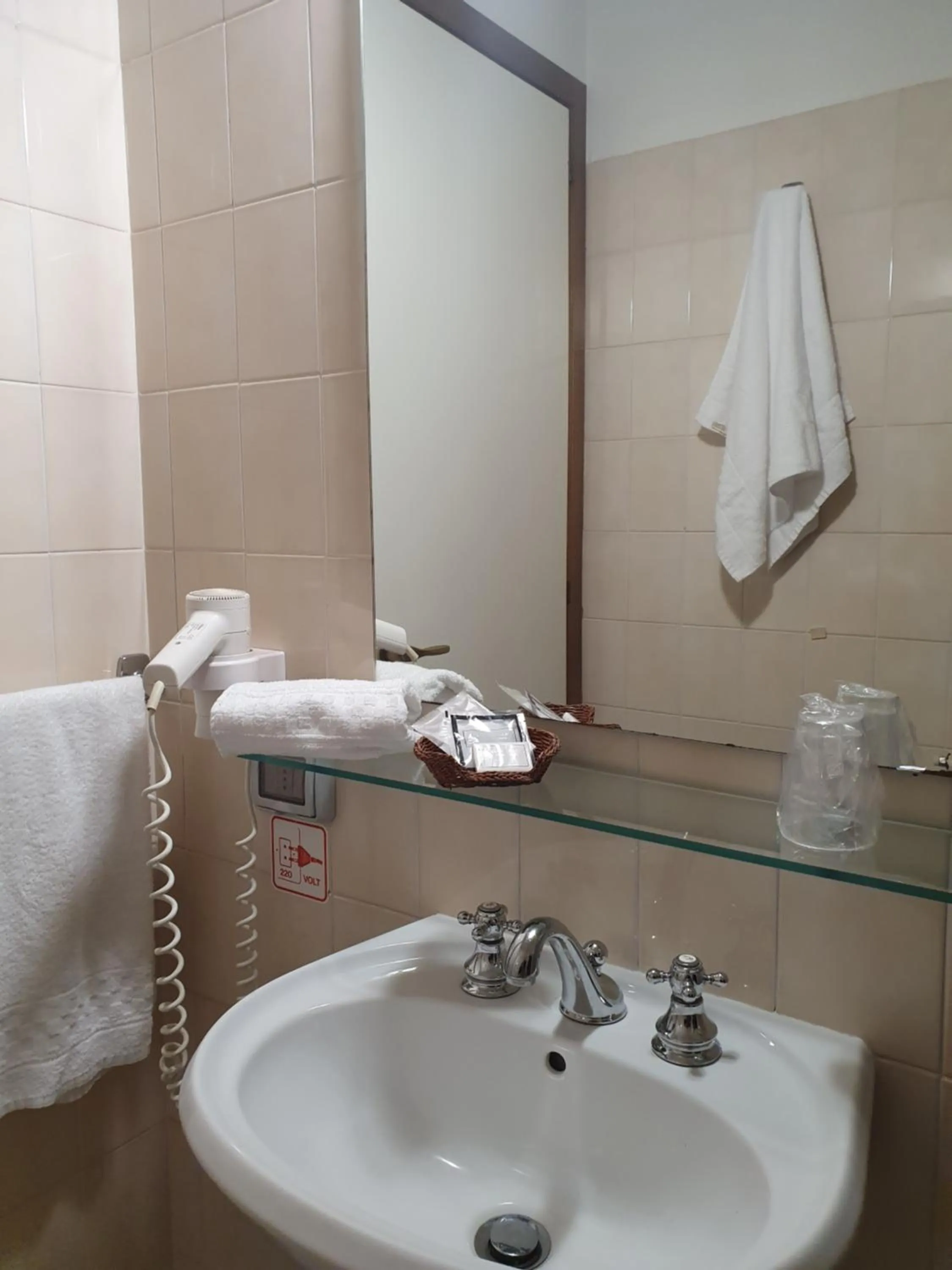 Bathroom in Hotel Le Tre Isole