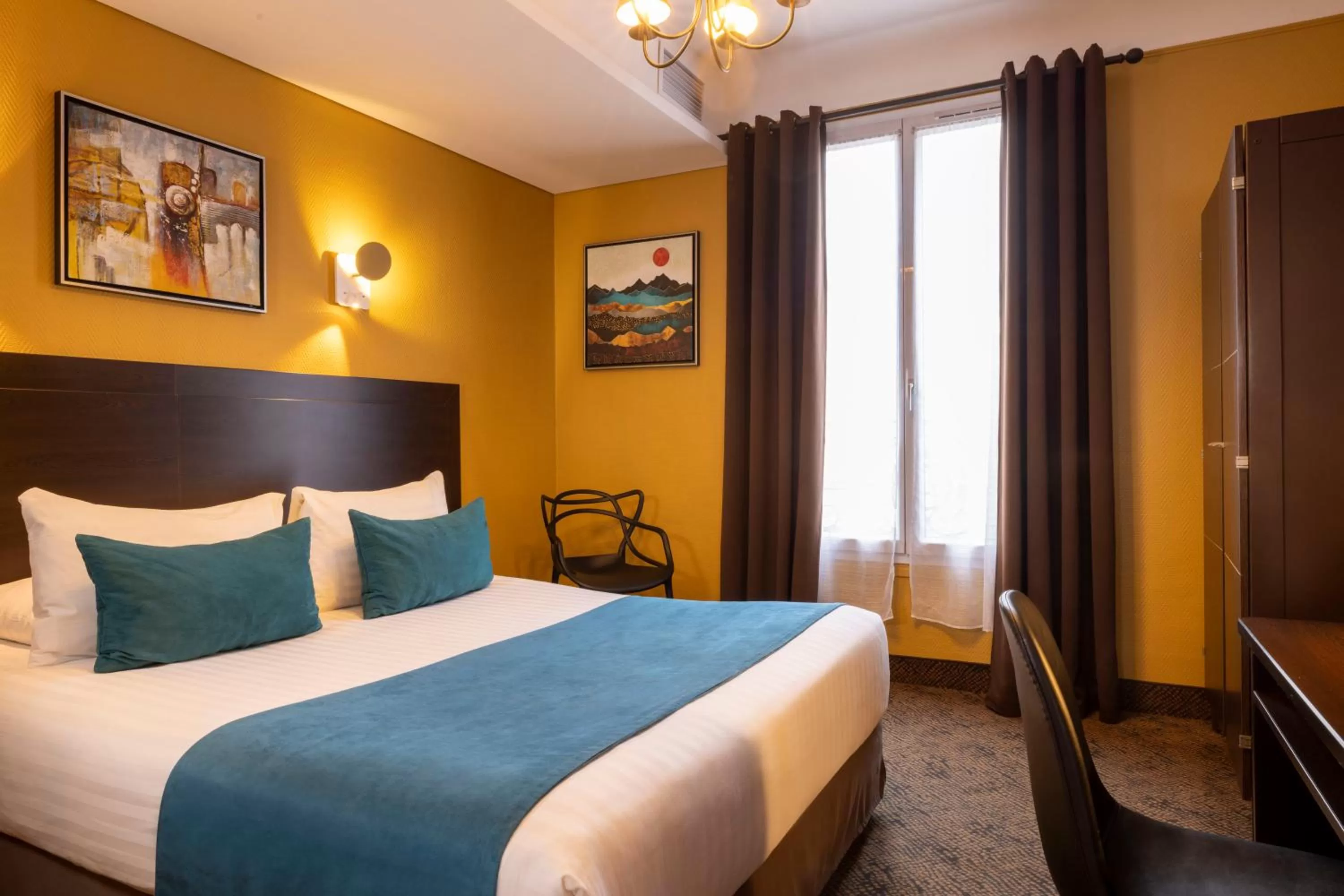 Tradition Double Room in Chatillon Paris Montparnasse